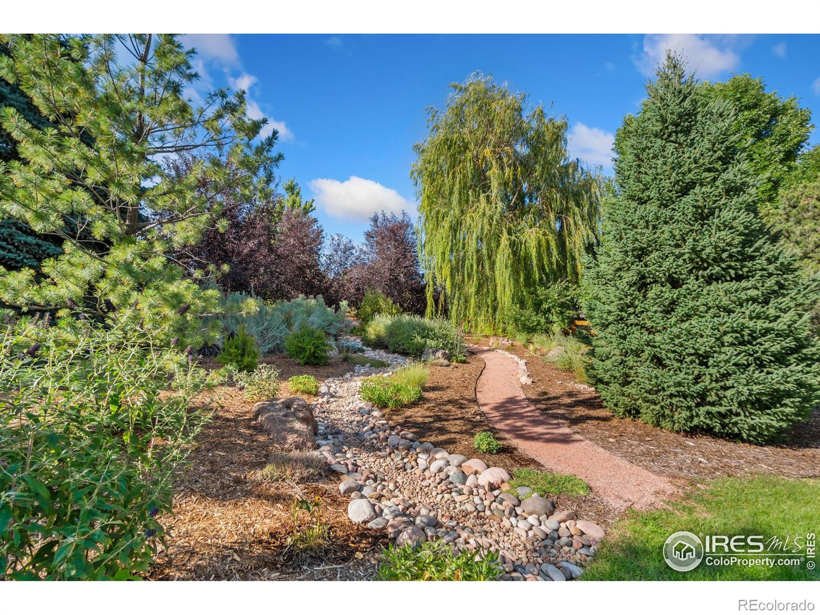 2370 Hillside Ter, Lafayette, CO 80026