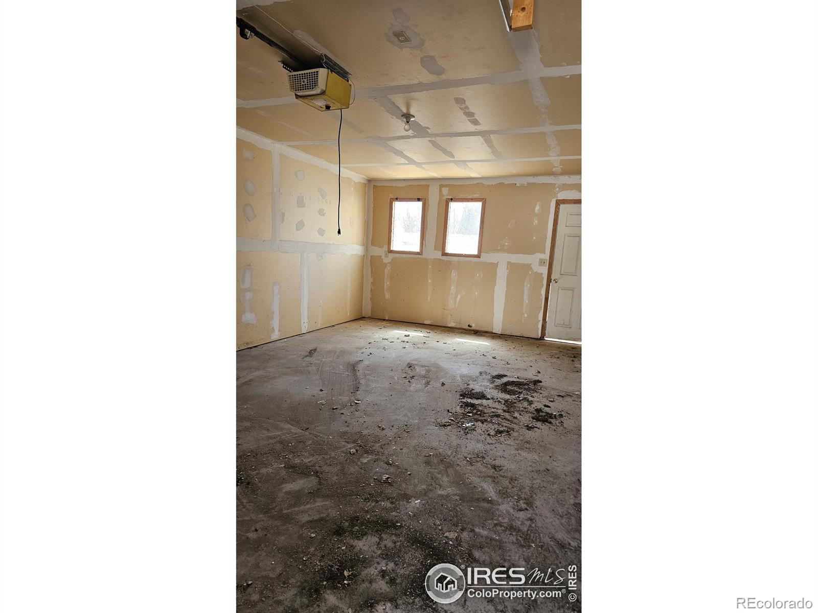 215 W 2nd Ave, Yuma, CO 80759