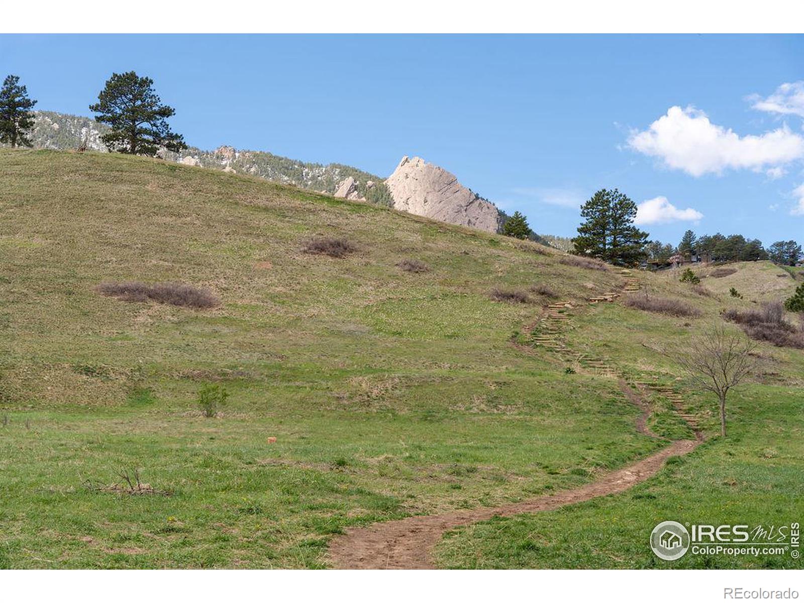 340 17th St, Boulder, CO 80302