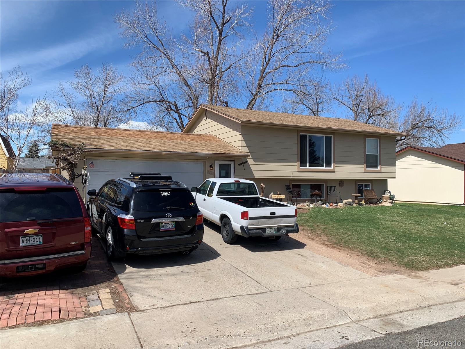 3699 S Miller Ct, Denver, CO 80235