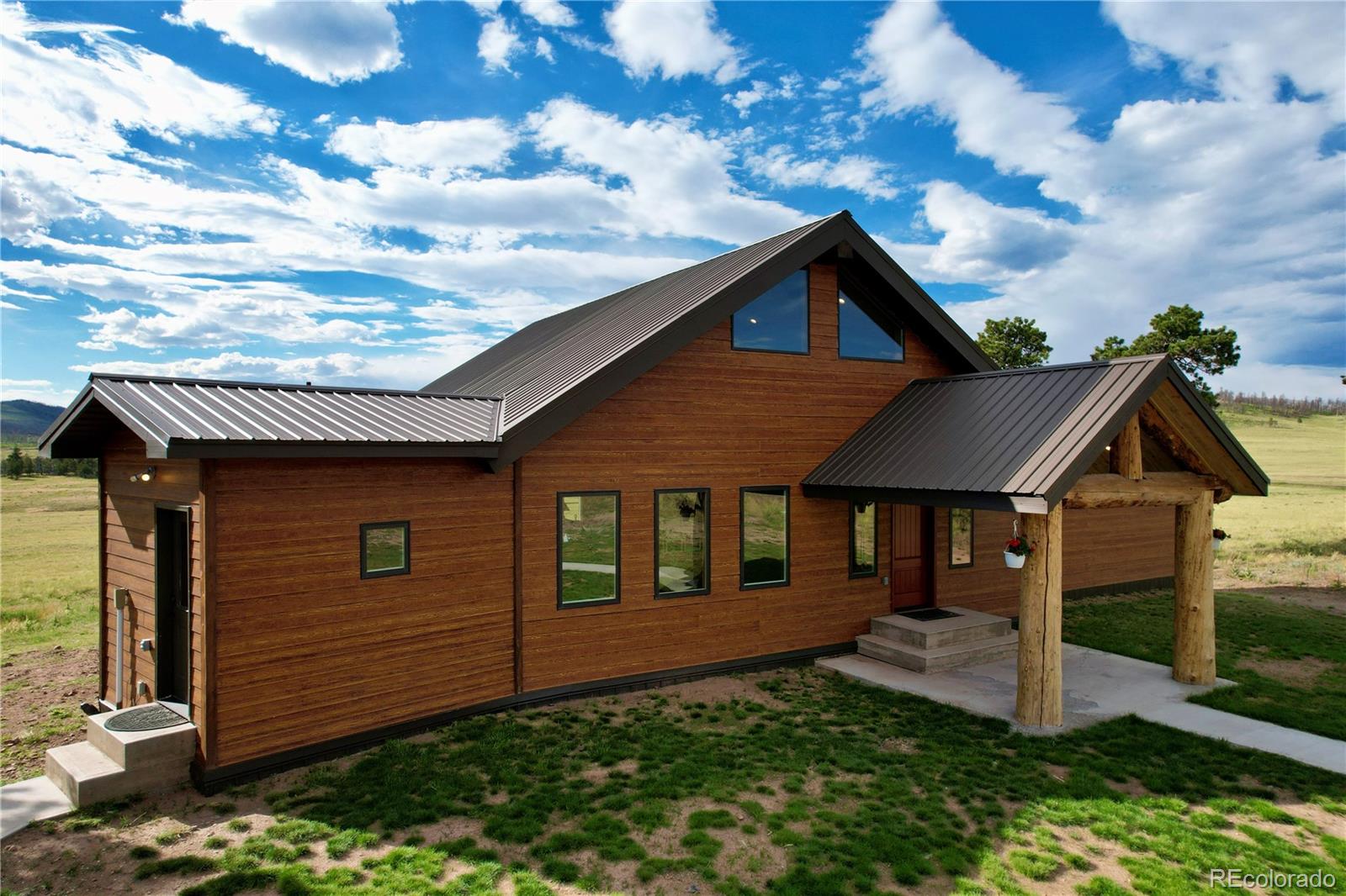 2104 Sigler Dr, Fort Garland, CO 81133