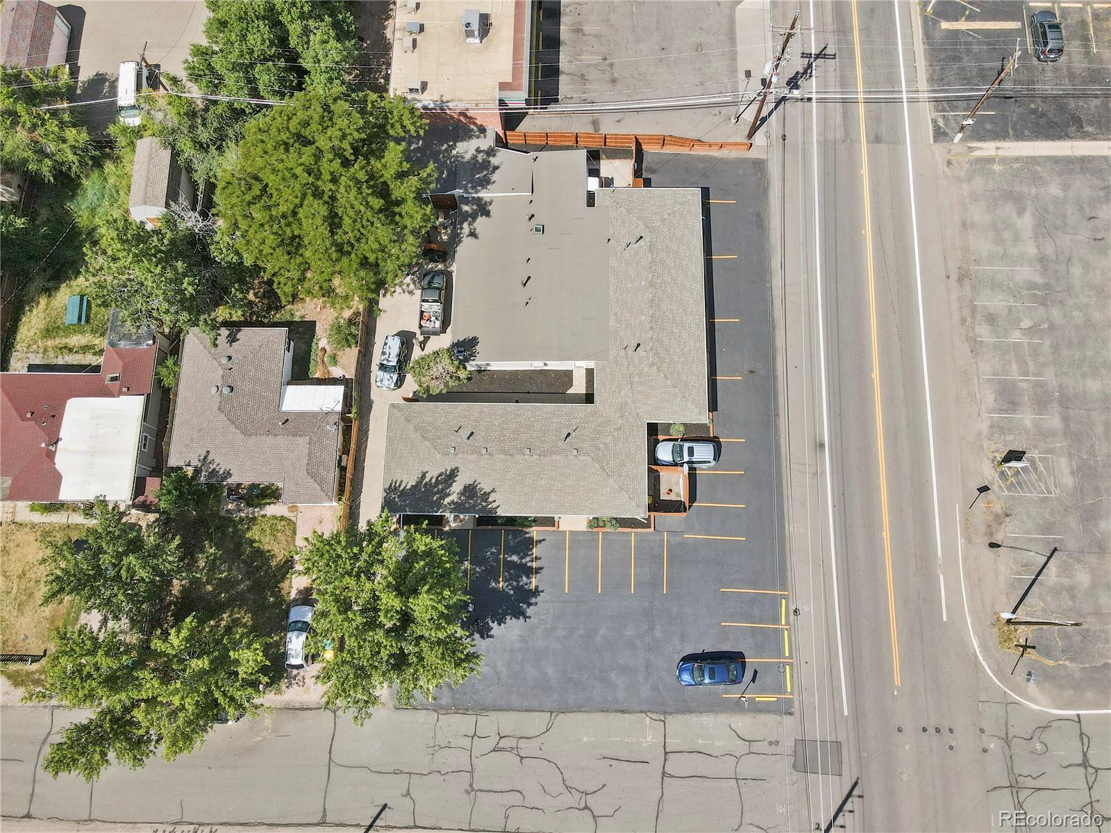 8300 W 14th Ave, Lakewood, CO 80214