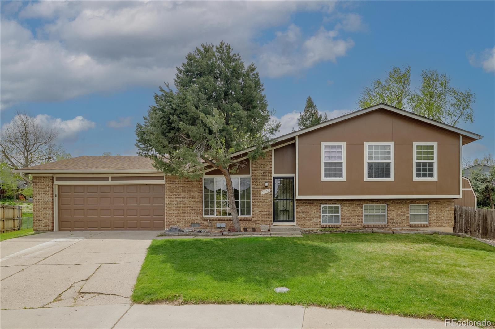 3733 S Lewis Ct, Denver, CO 80235