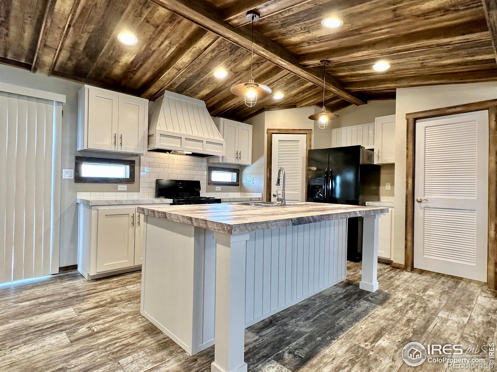 58841 County Road 23, Carr, CO 80612