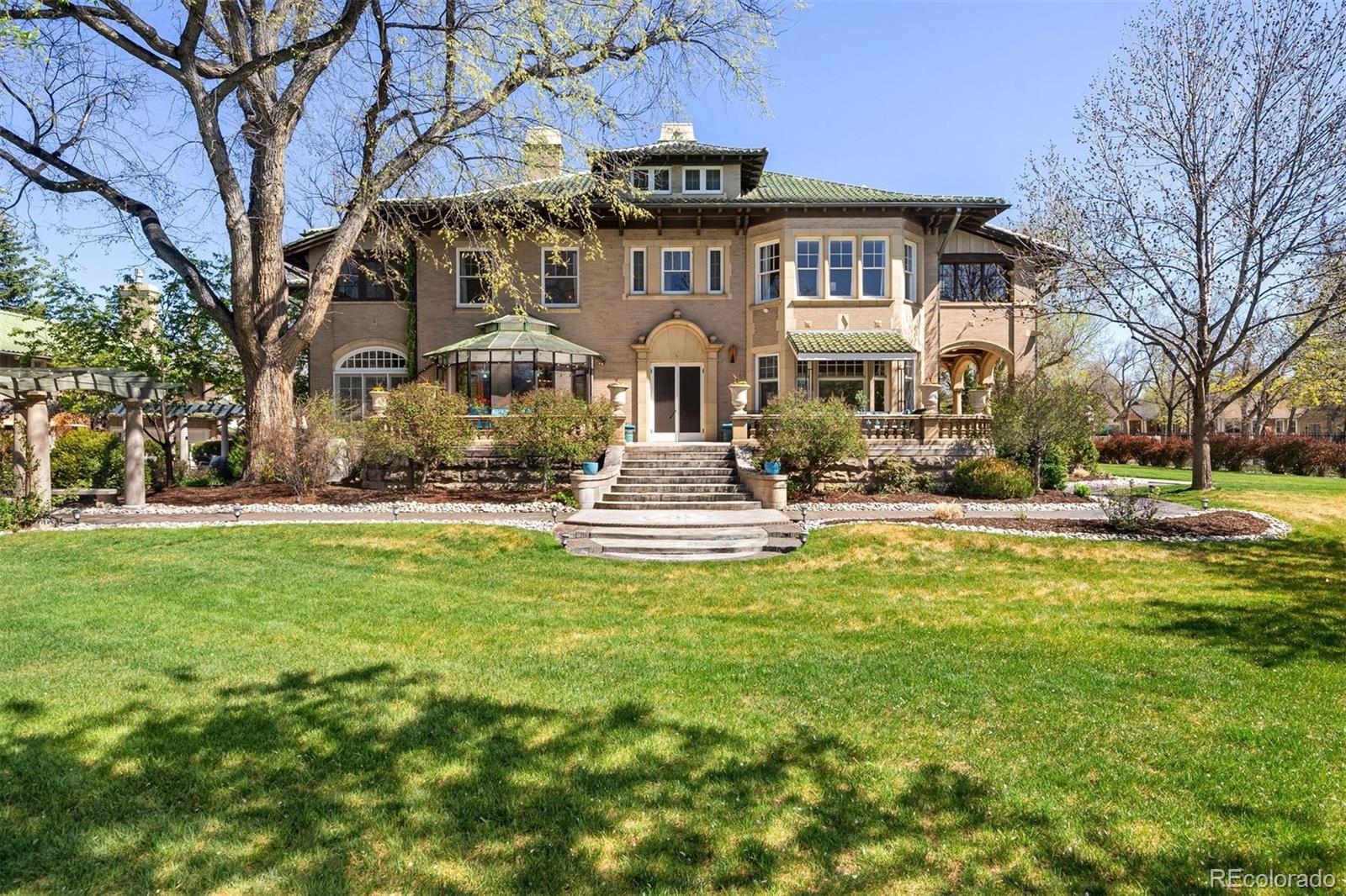 1600 N Cascade Ave, Colorado Springs, CO 80907
