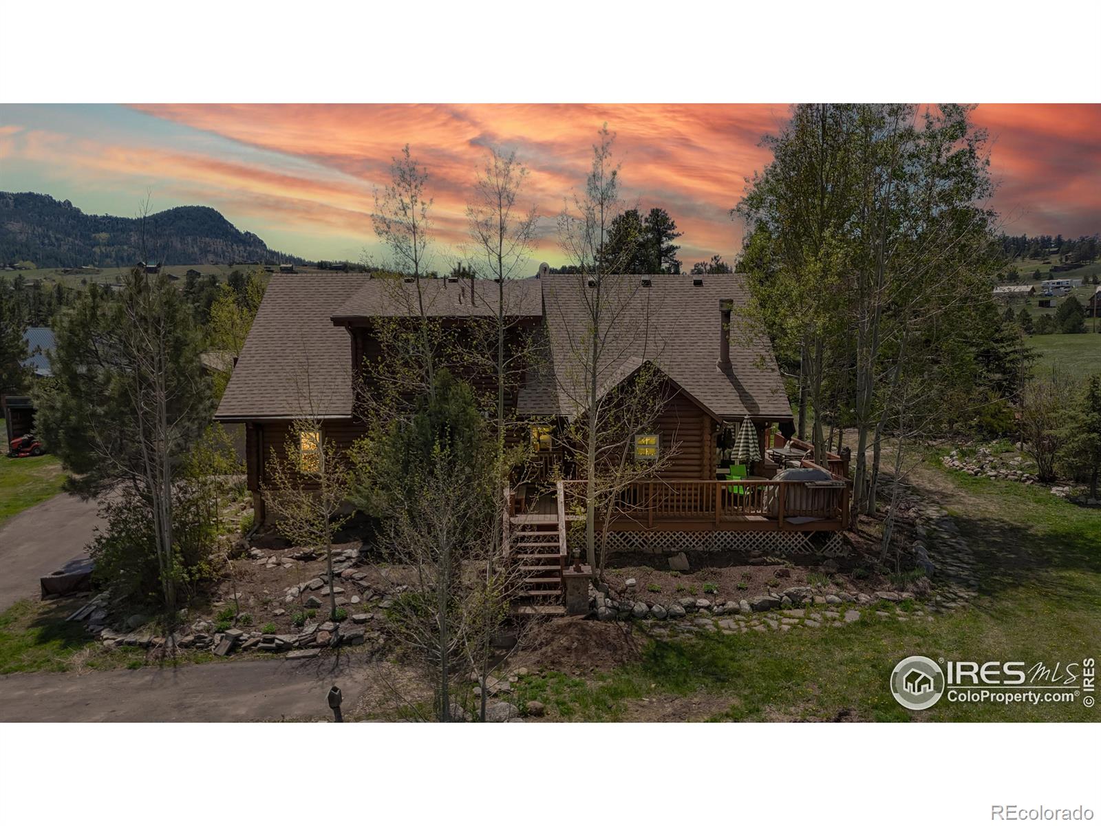55 Chipmunk Pl, Drake, CO 80515