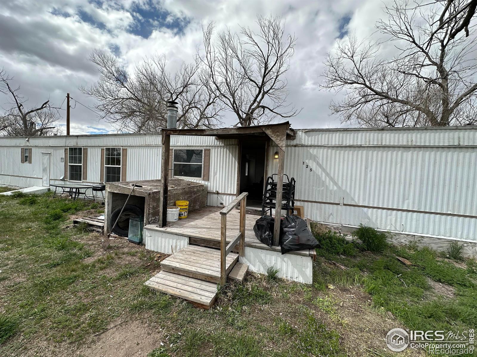 125 Cheyenne Ave, Grover, CO 80729