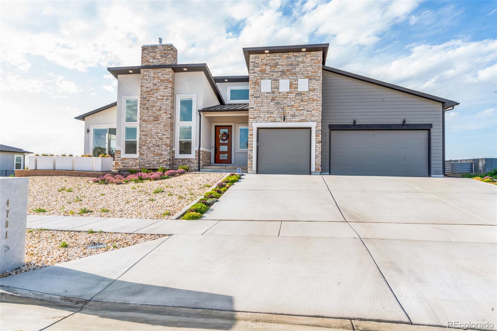 4781 Desert Candle Dr, Pueblo, CO 81001