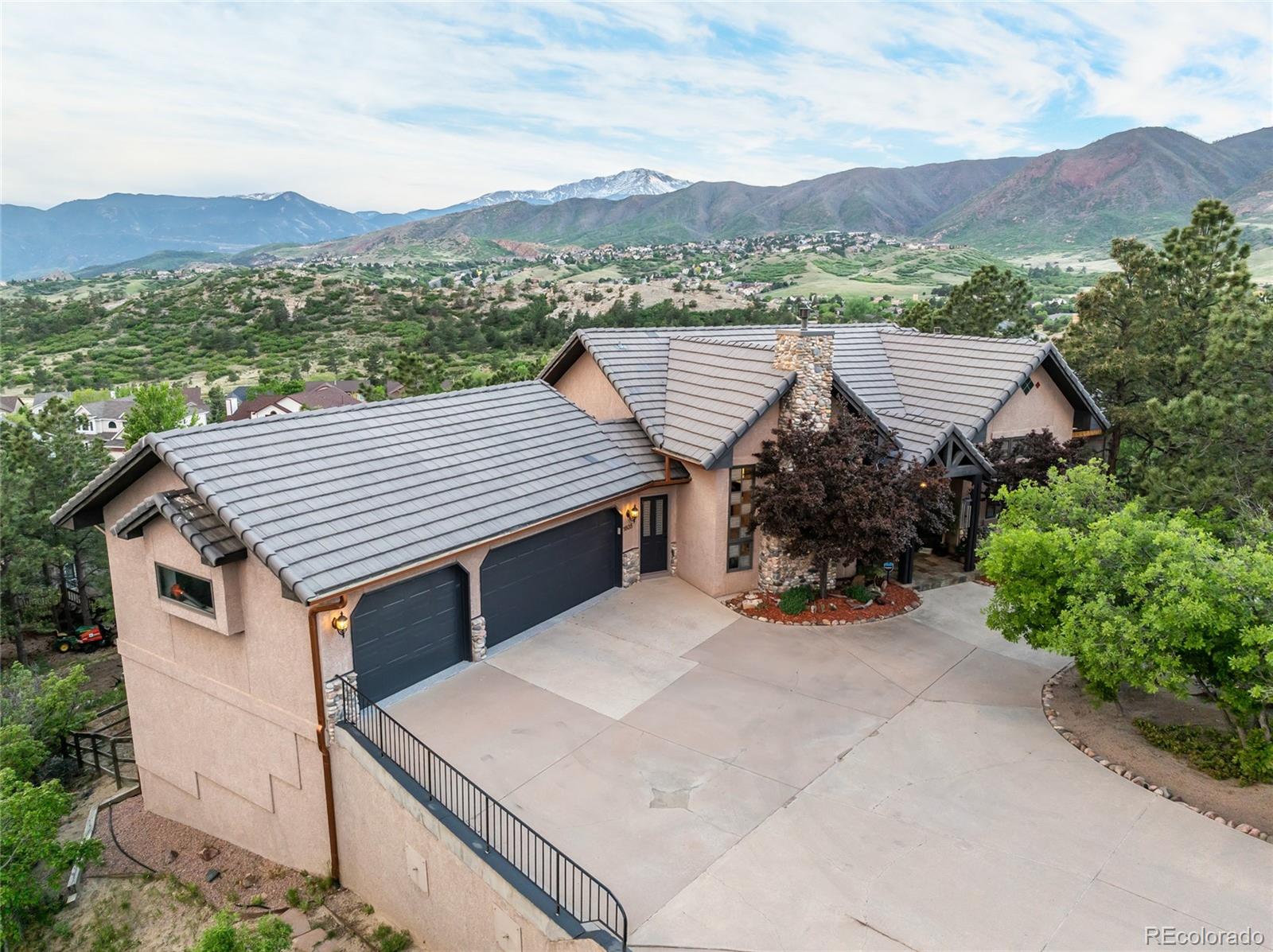 1605 Allegheny Dr, Colorado Springs, CO 80919
