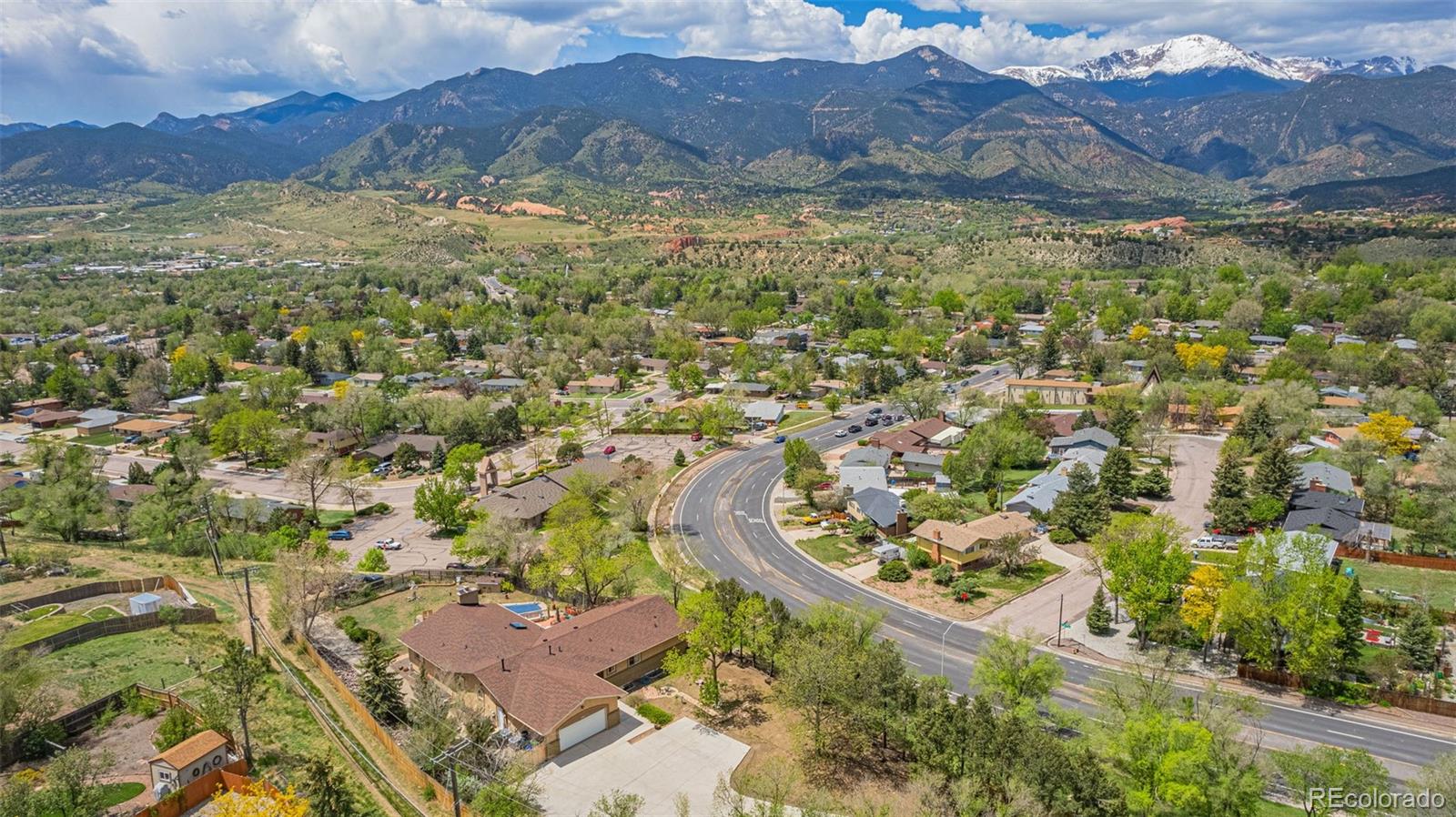 807 Fontmore Rd, Colorado Springs, CO 80904