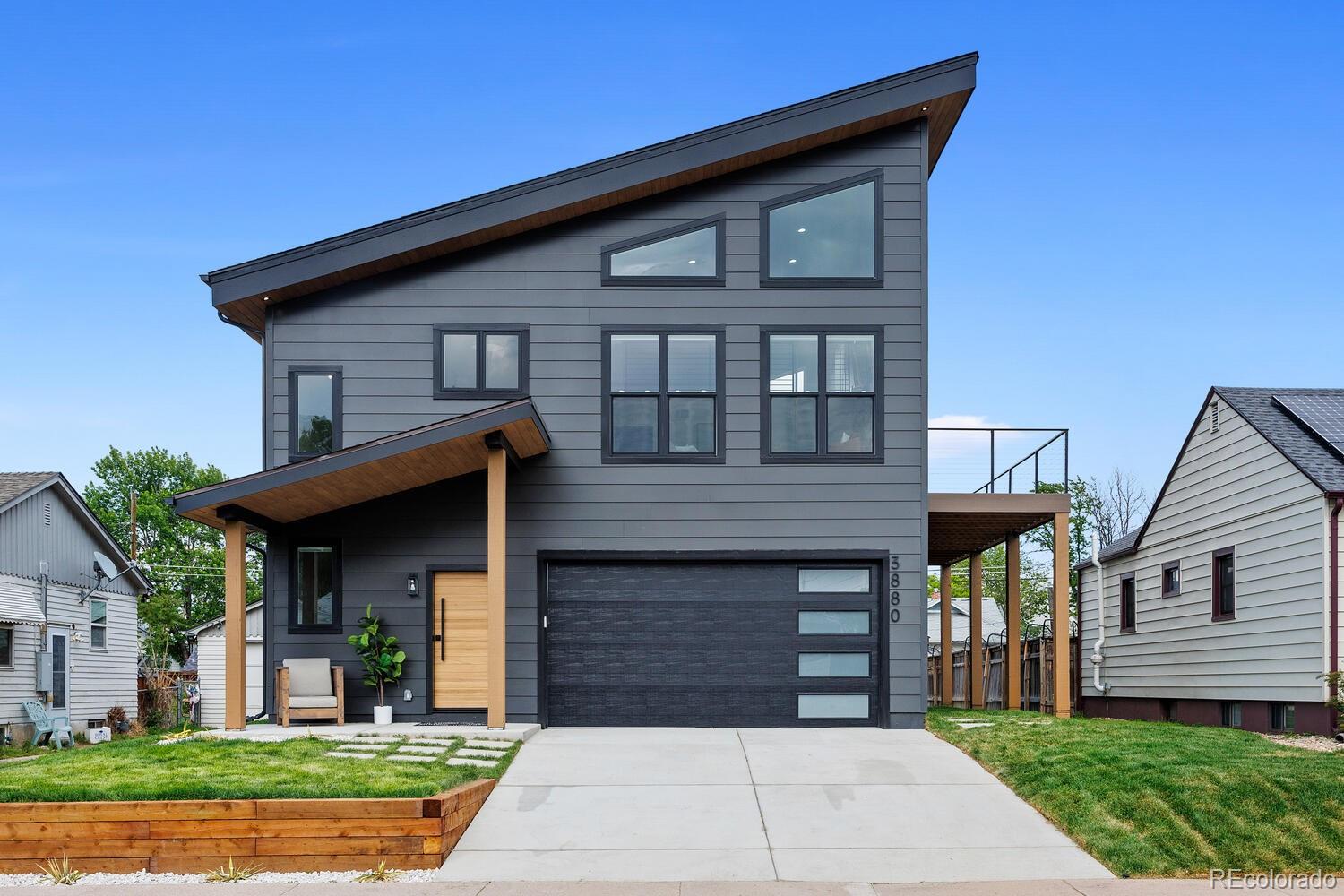 3880 S Bannock St, Englewood, CO 80110