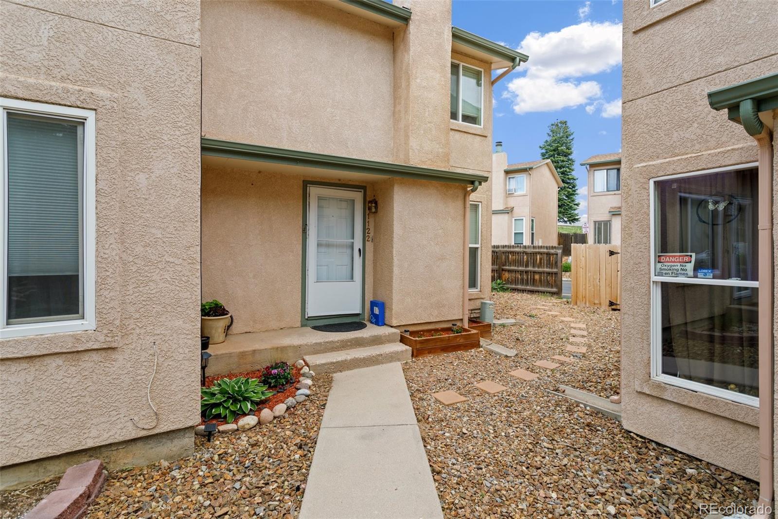 1122 Darby St, Colorado Springs, CO 80907