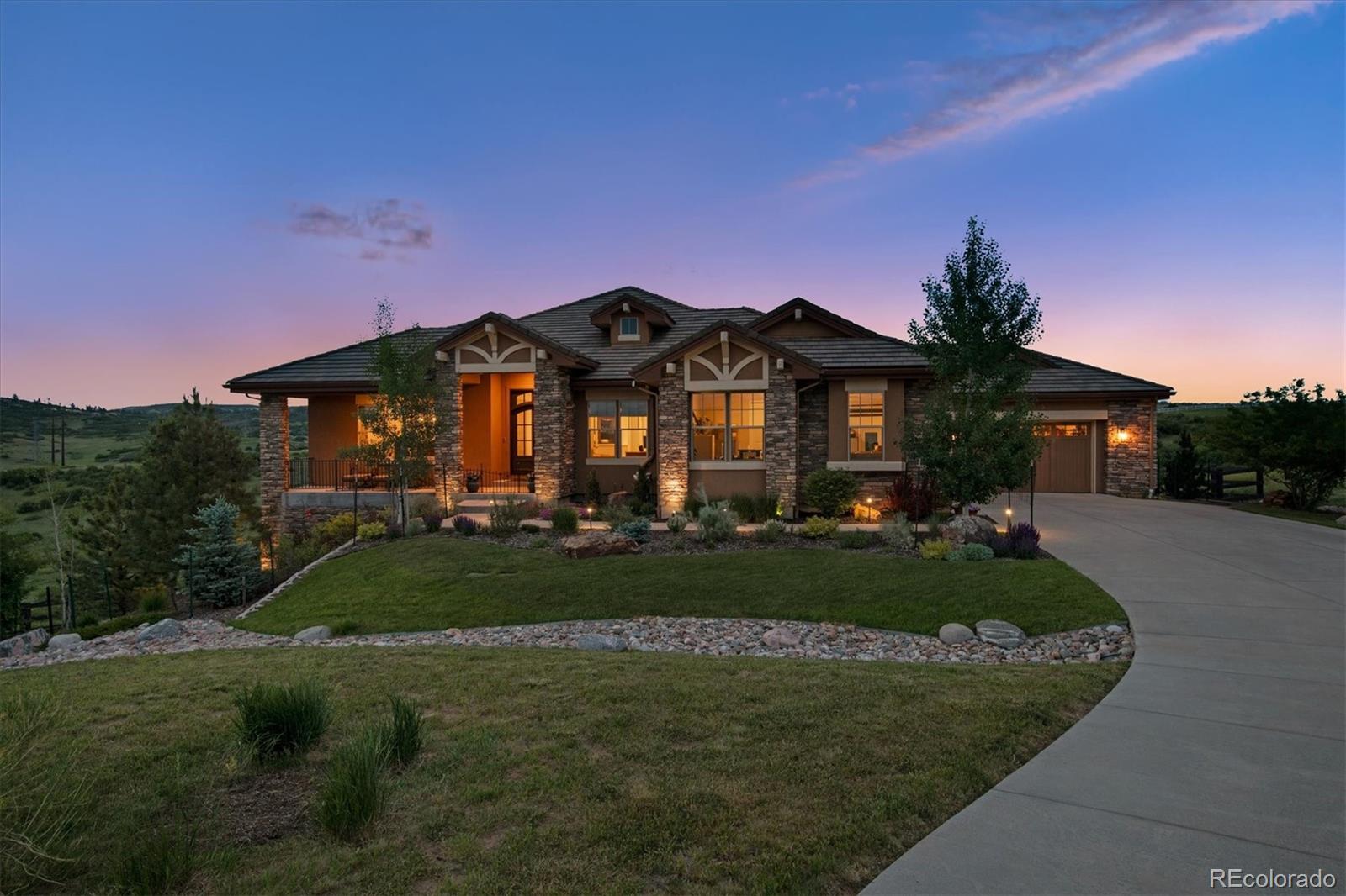 8896 Aspen Leaf Ct, Littleton, CO 80125
