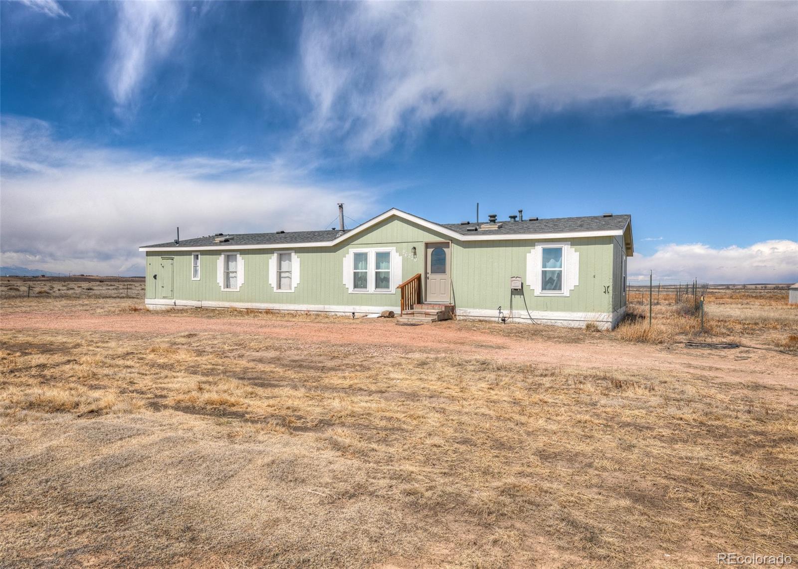 26220 Myers Rd, Colorado Springs, CO 80928