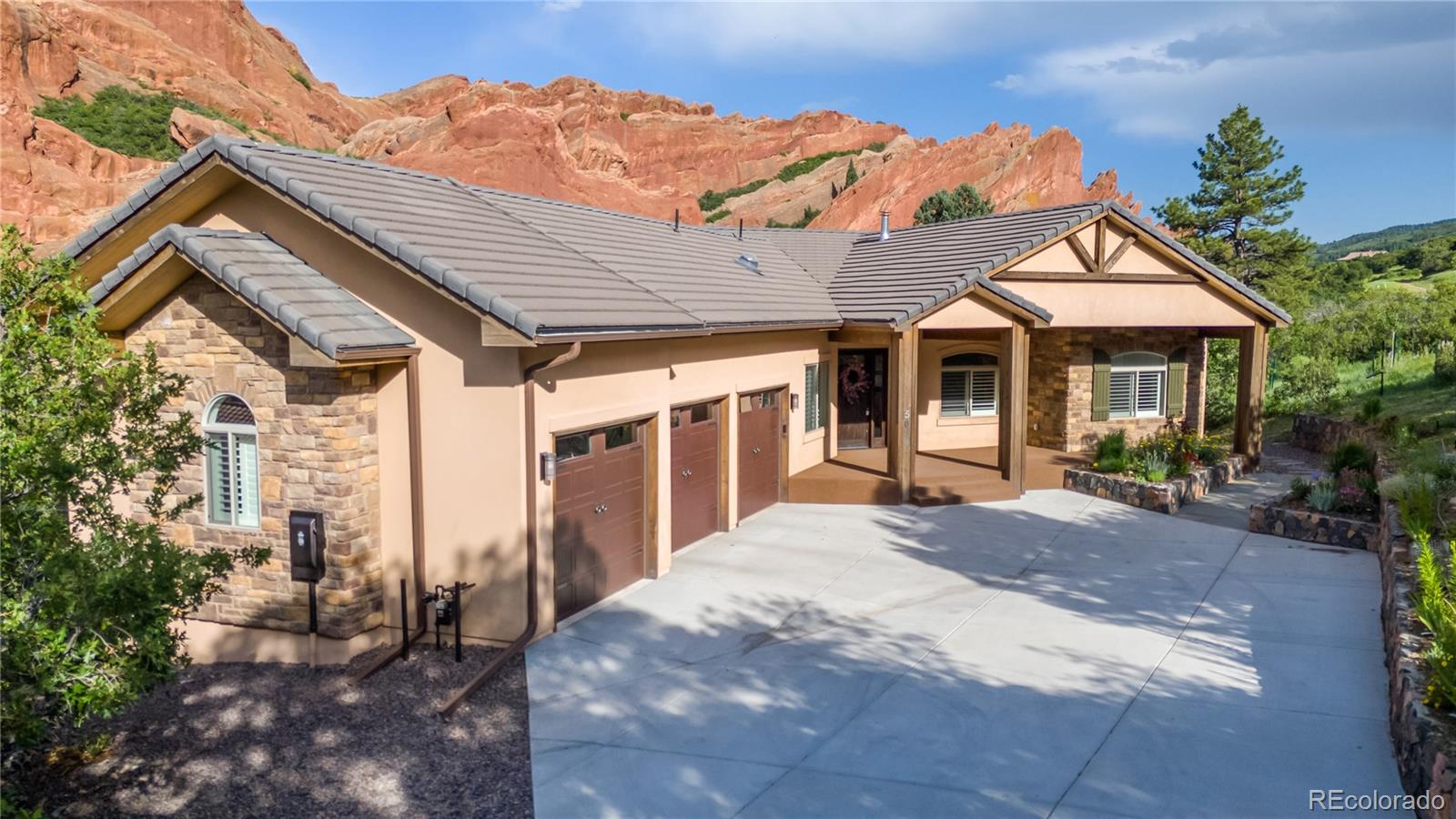 5034 Dakota Rn, Littleton, CO 80125