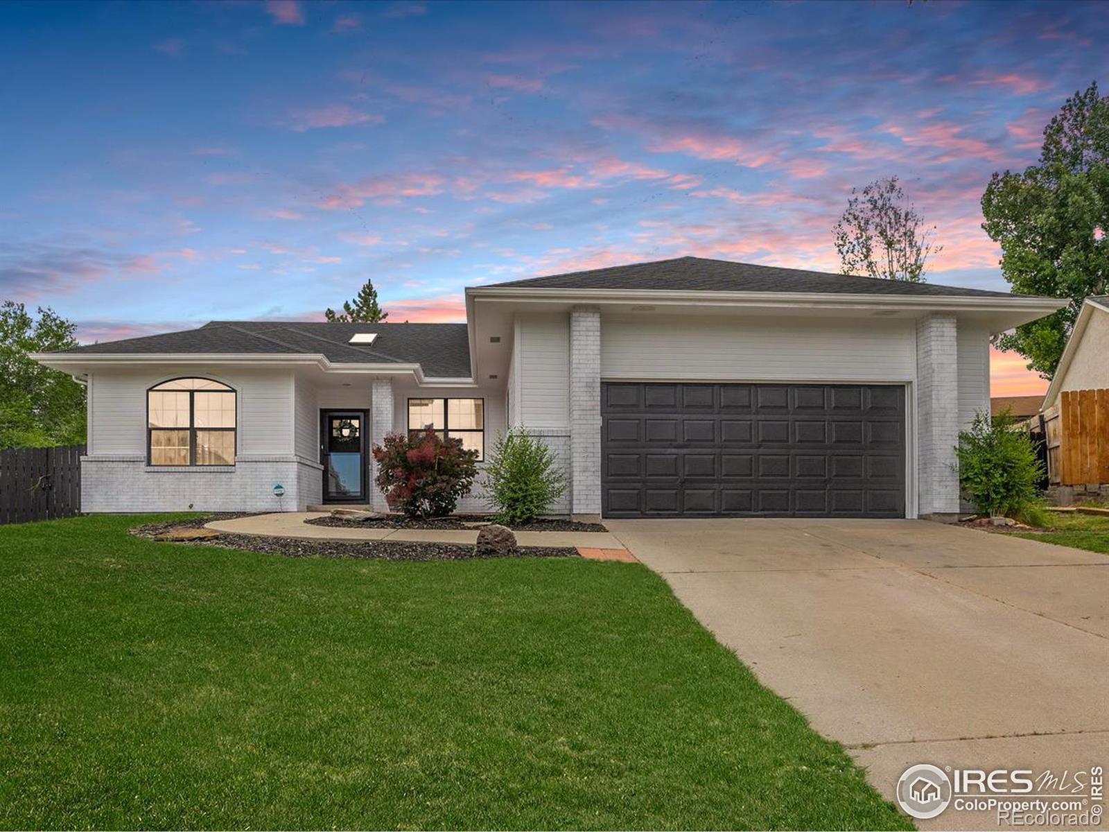 48 Oak Ct, Parachute, CO 81635