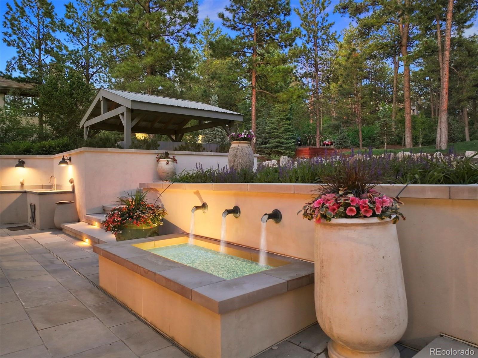329 Paragon Way, Castle Rock, CO 80108