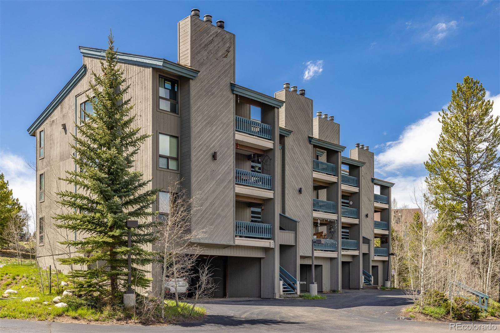 304 Ryan Gulch Ct #B302, Silverthorne, CO 80498