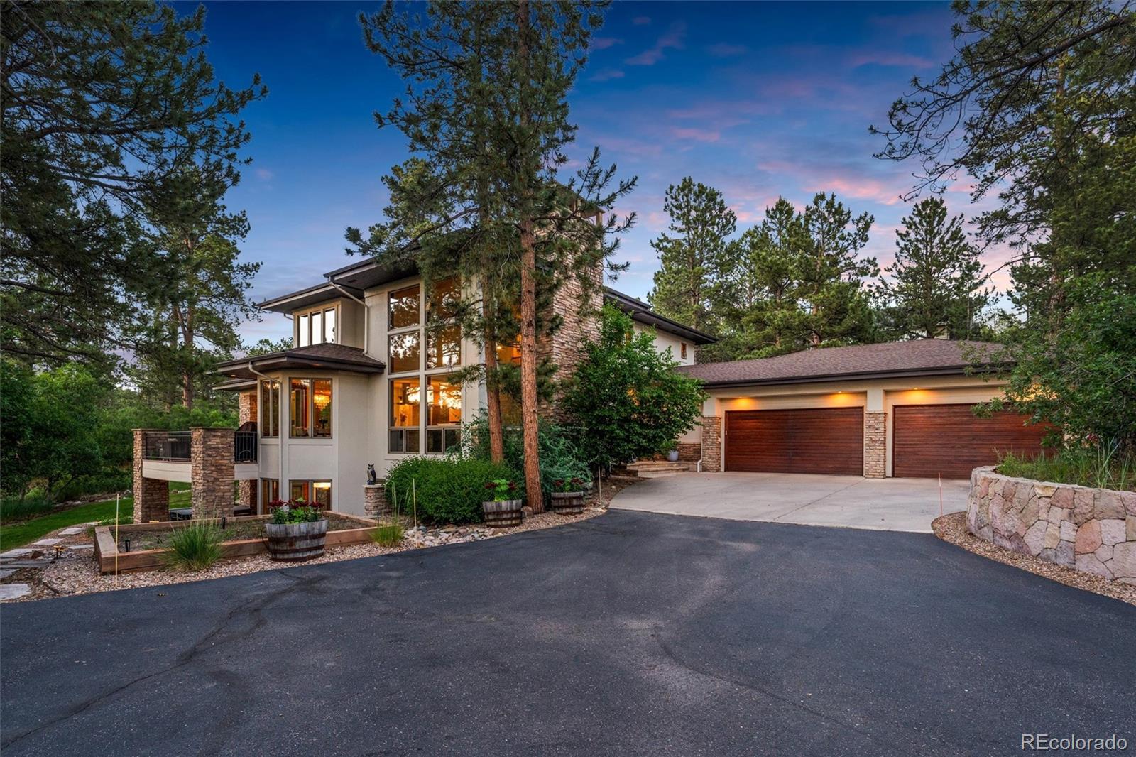967 Country Club Pw, Castle Rock, CO 80108