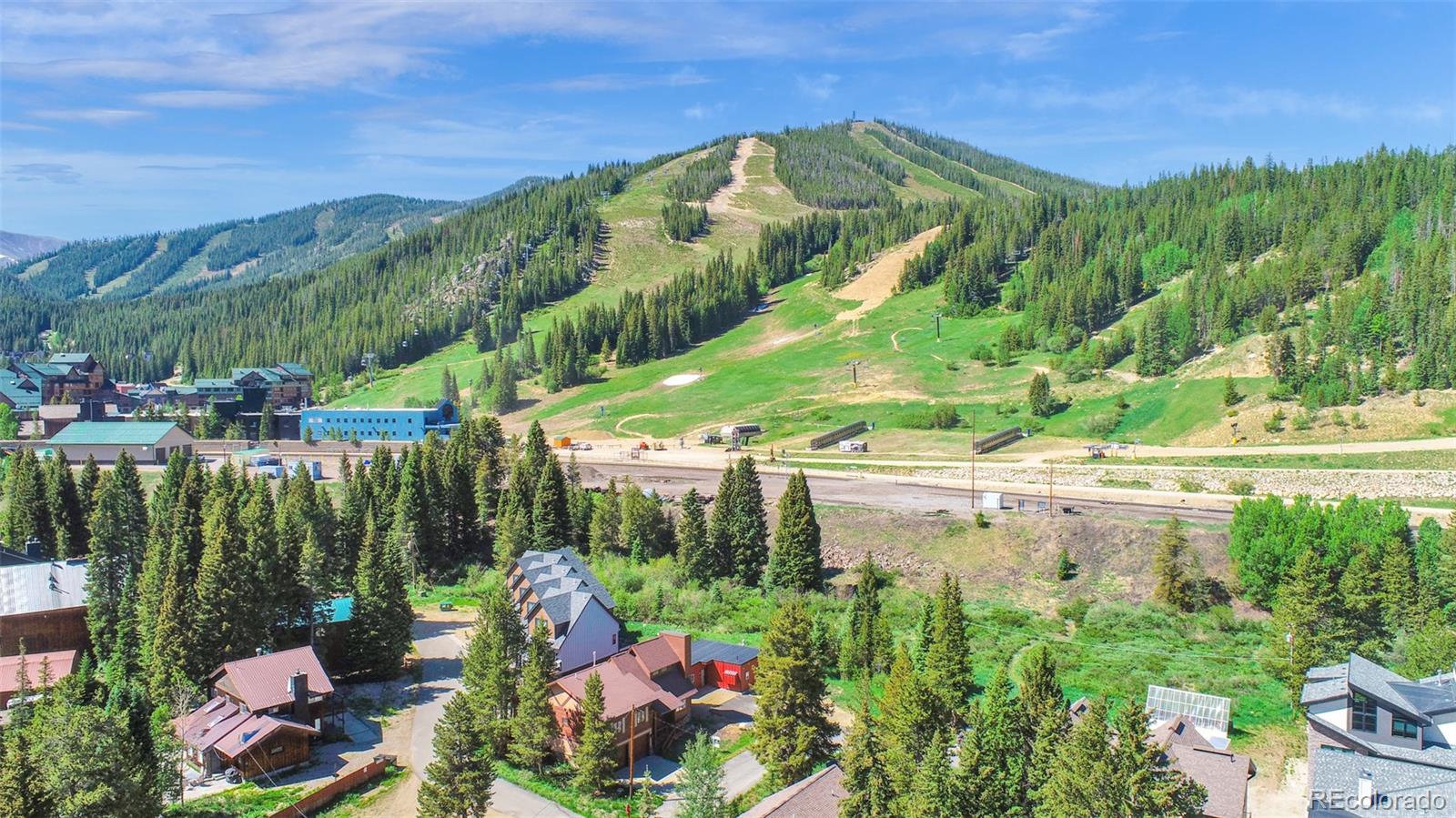 12 Maple Rd, Winter Park, CO 80482