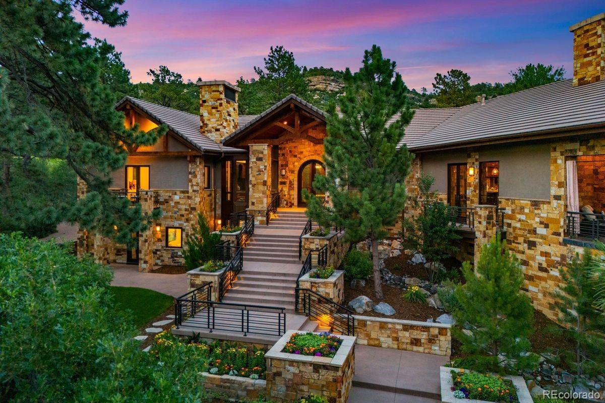 200 Equinox Dr, Castle Rock, CO 80108