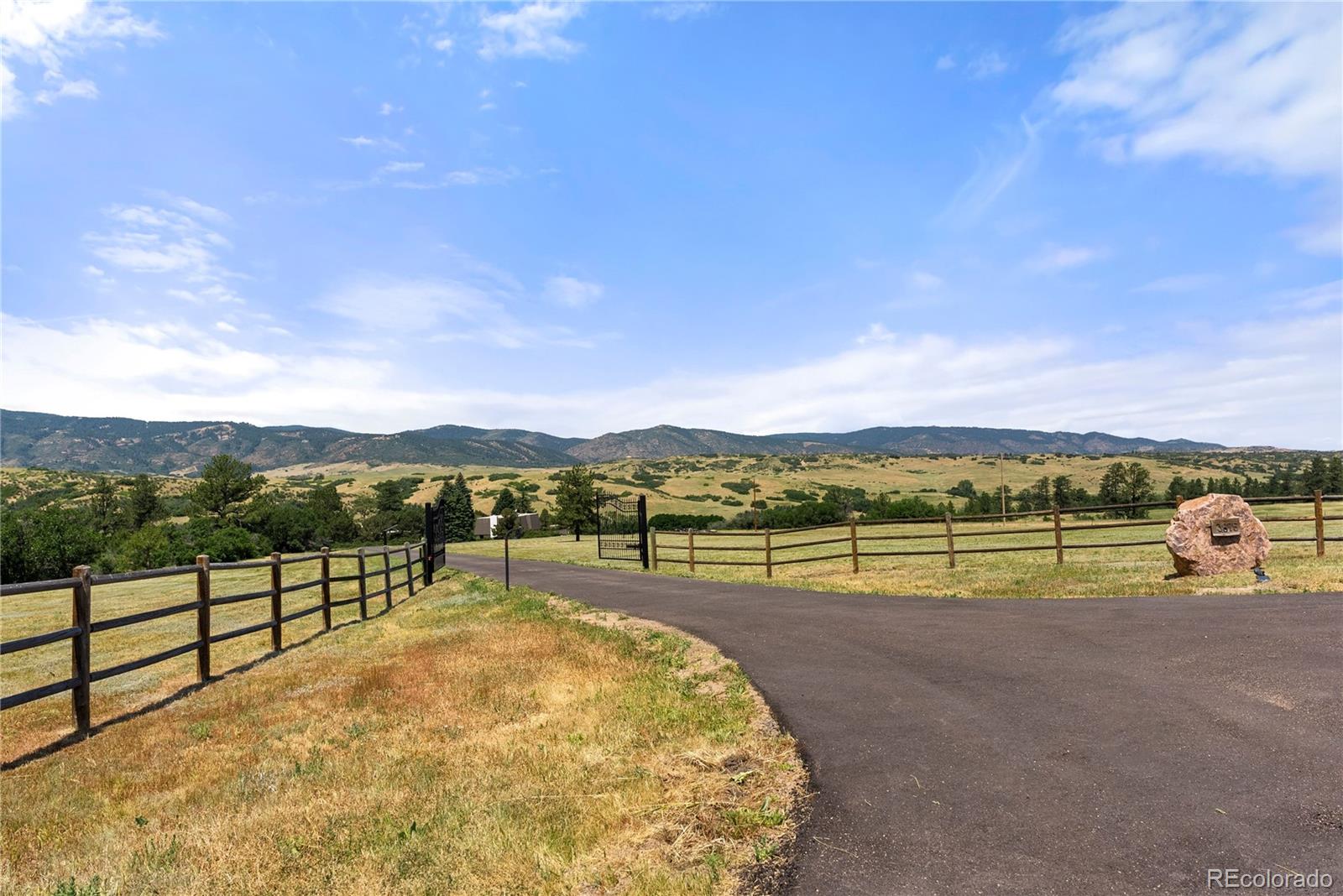 3675 S Perry Park Rd, Sedalia, CO 80135