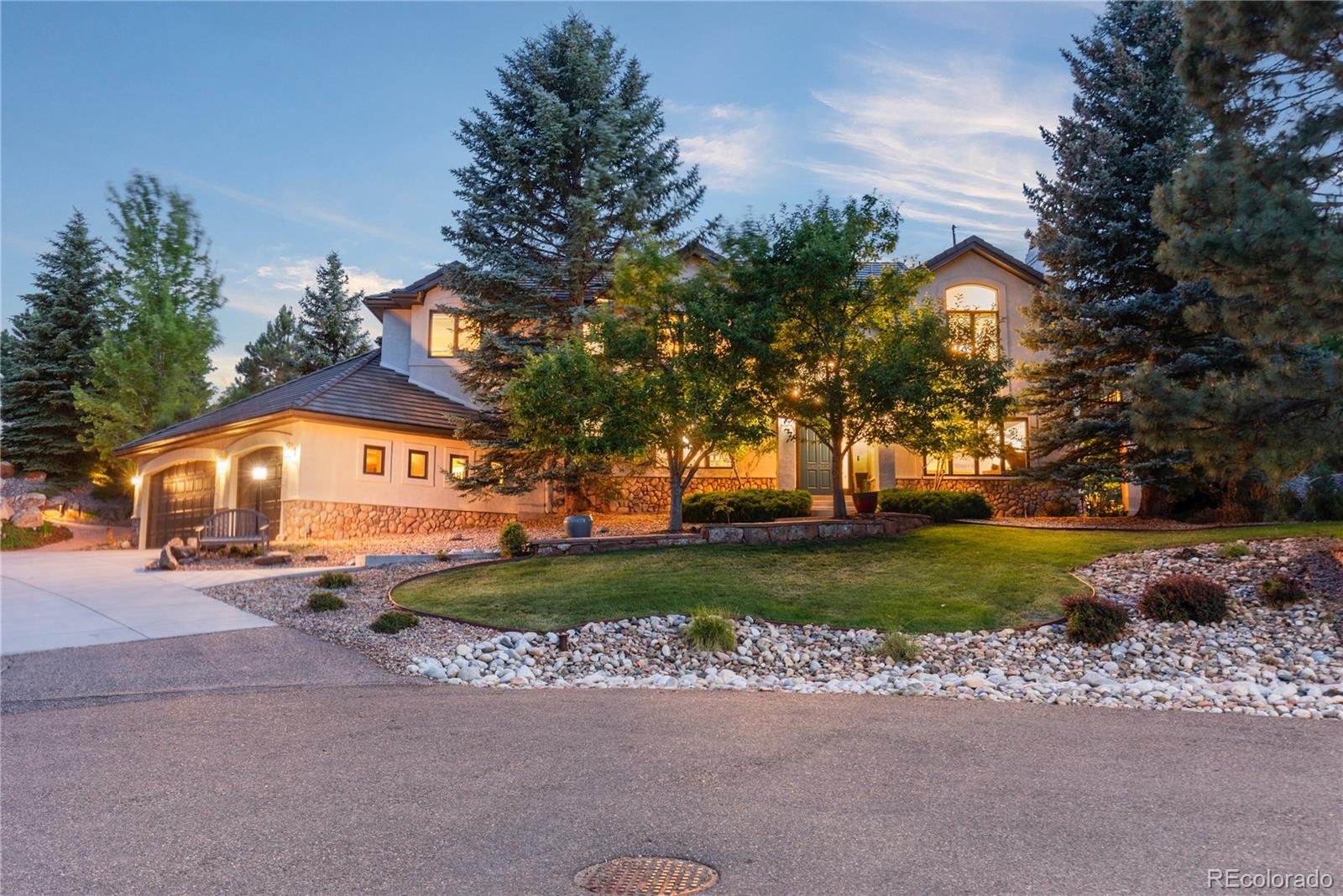 16 Catamount Ln, Littleton, CO 80127