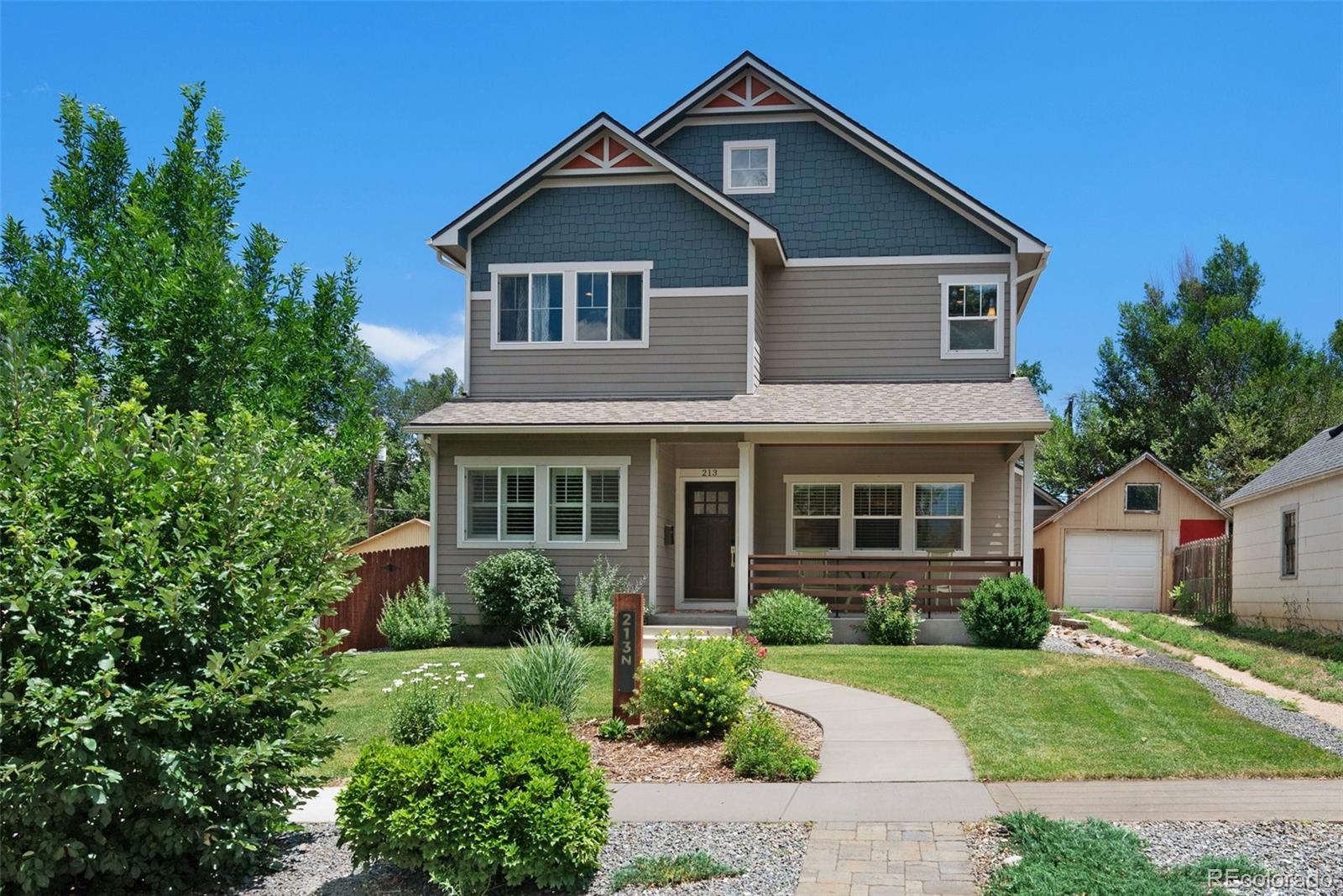 213 N Cedar St, Colorado Springs, CO 80903