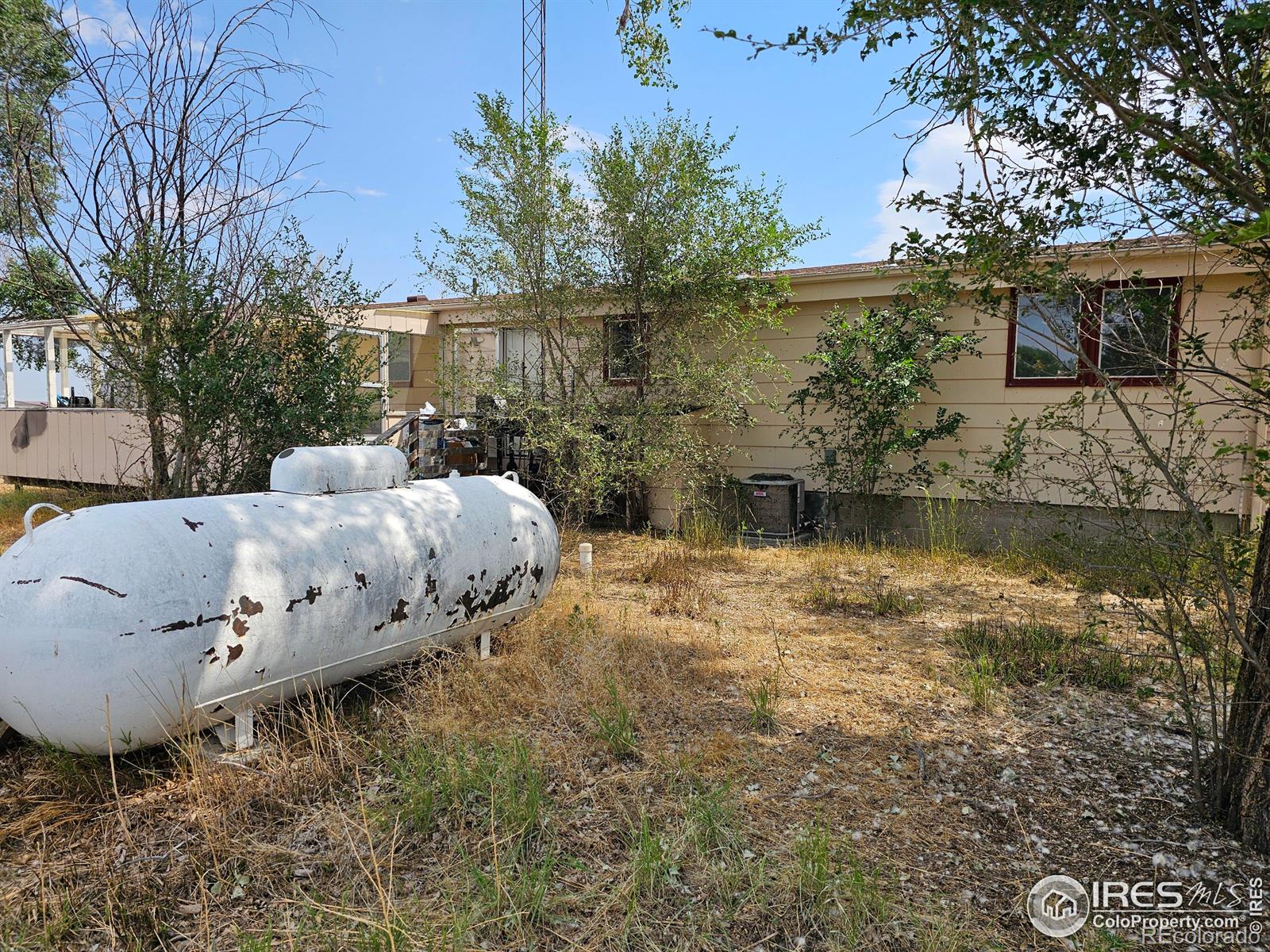 24185 1st St, Weldona, CO 80653