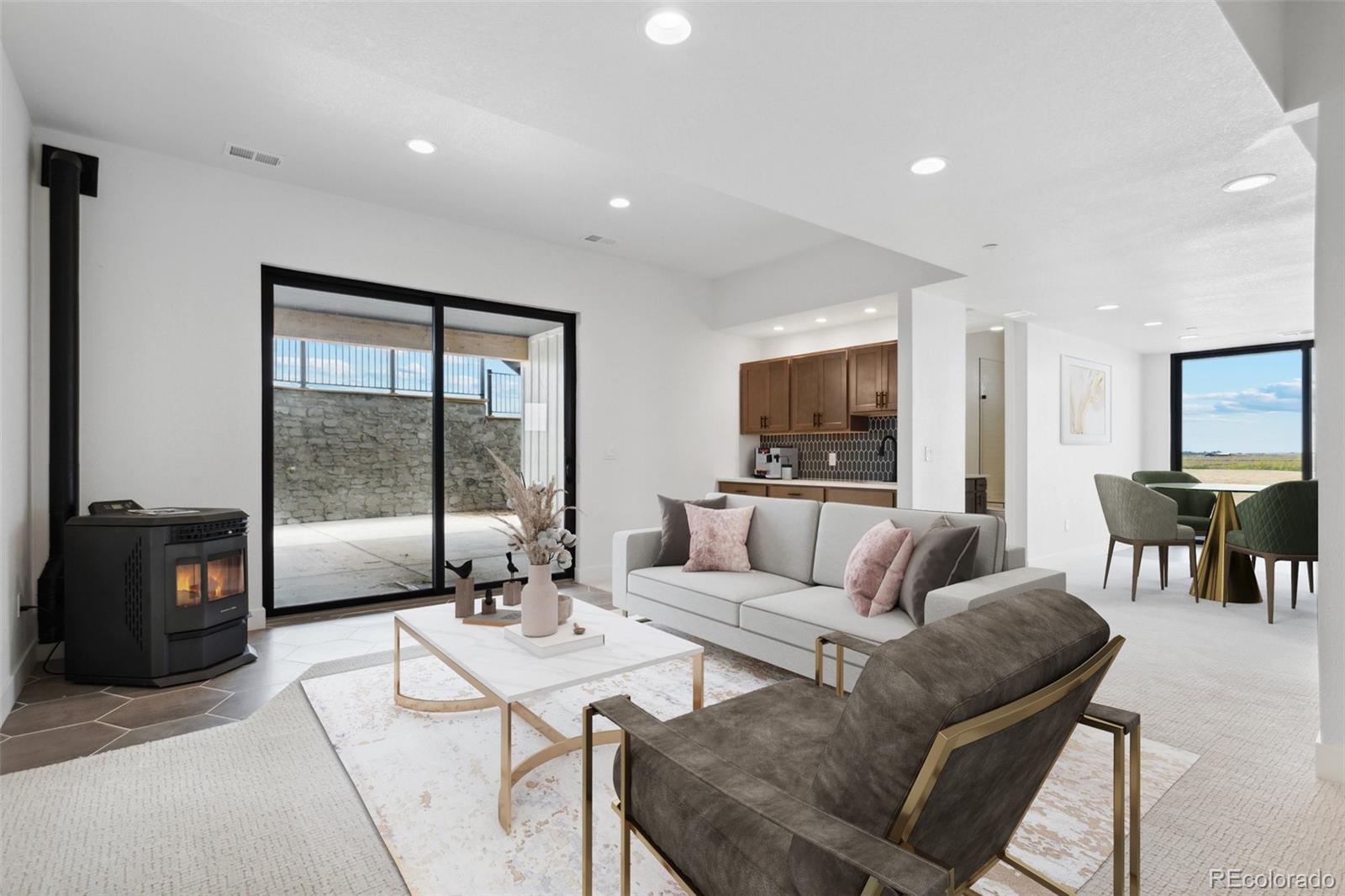 7340 Van Sickle St, Strasburg, CO 80136