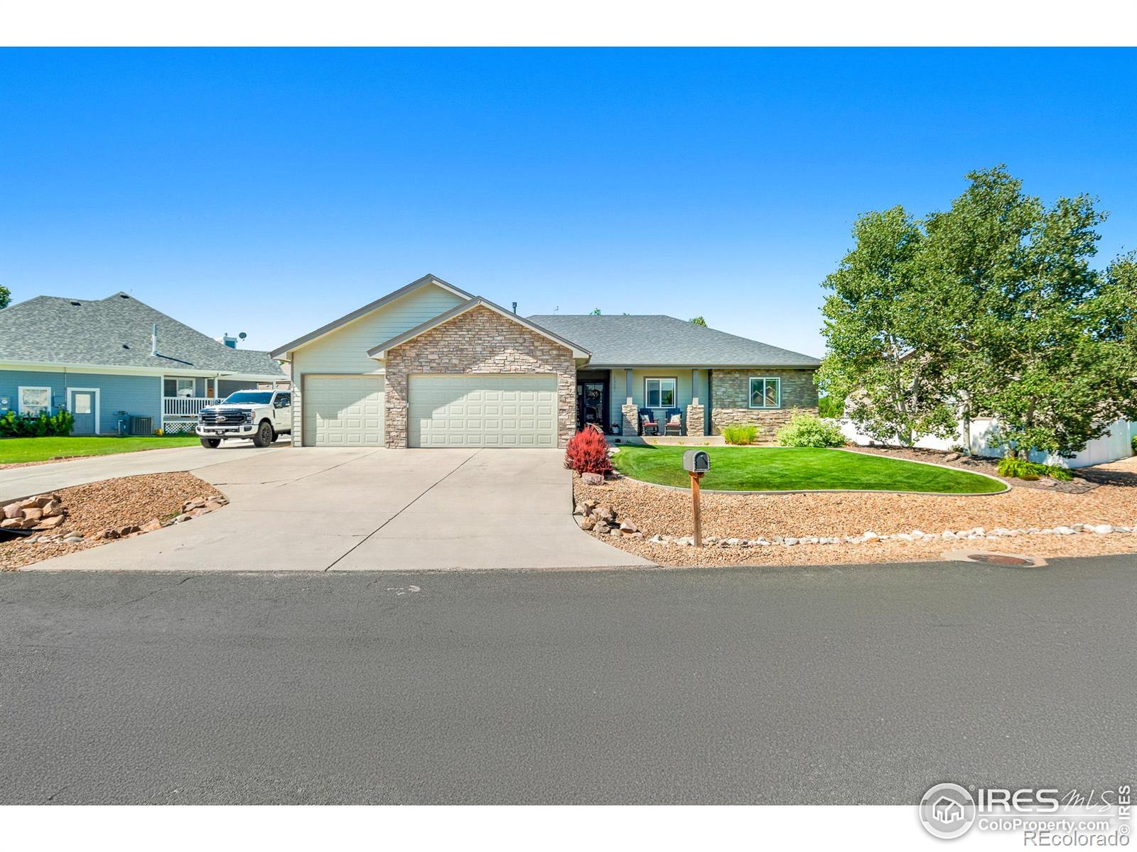 1327 Park Ridge Dr, Severance, CO 80615