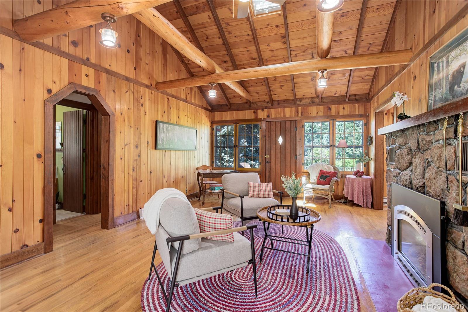 9245 Shoshone Rd, Cascade, CO 80809