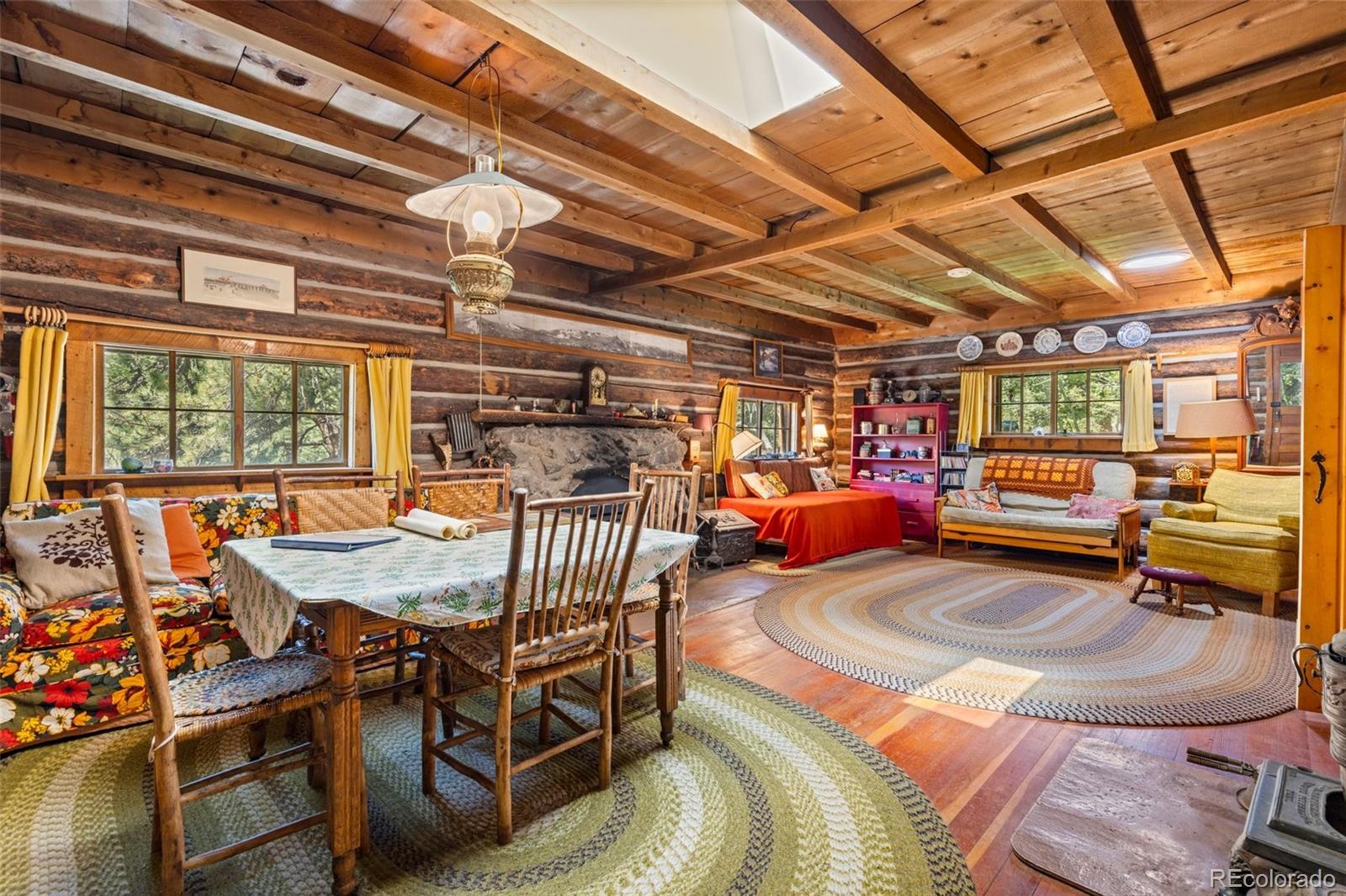 585 Washington Ave, Nederland, CO 80466