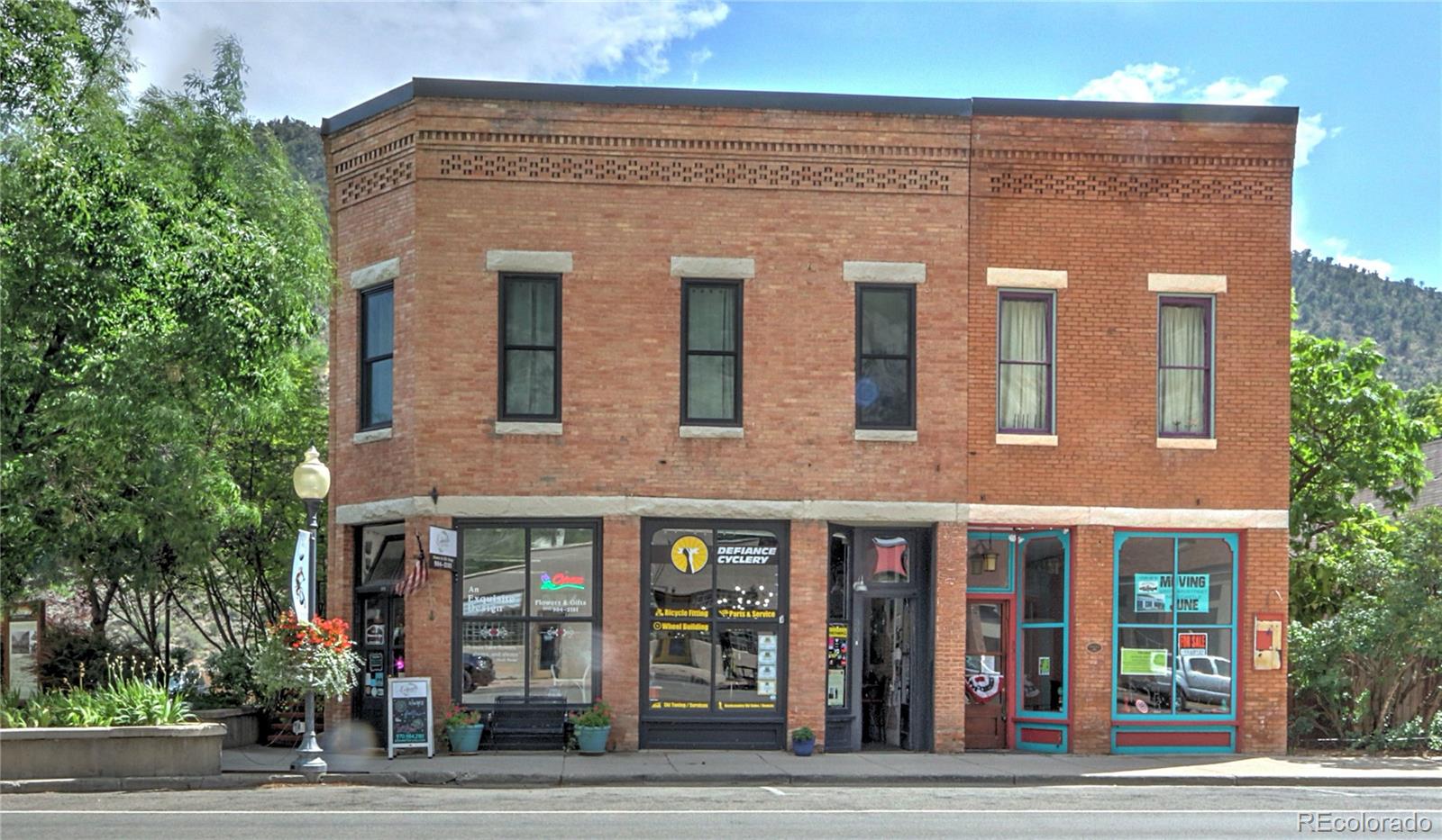 331 W Main St, New Castle, CO 81647