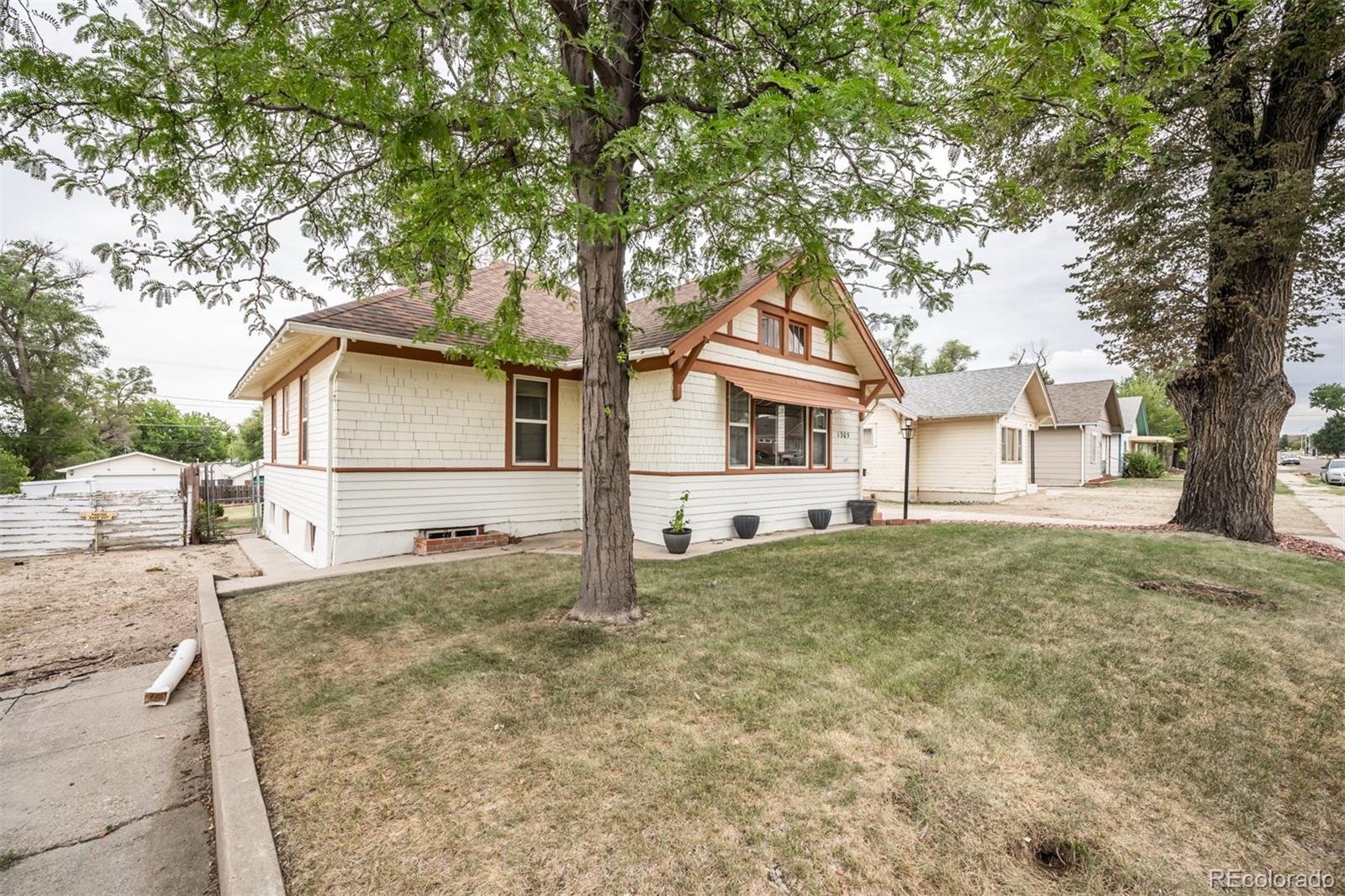 1305 San Juan Ave, La Junta, CO 81050