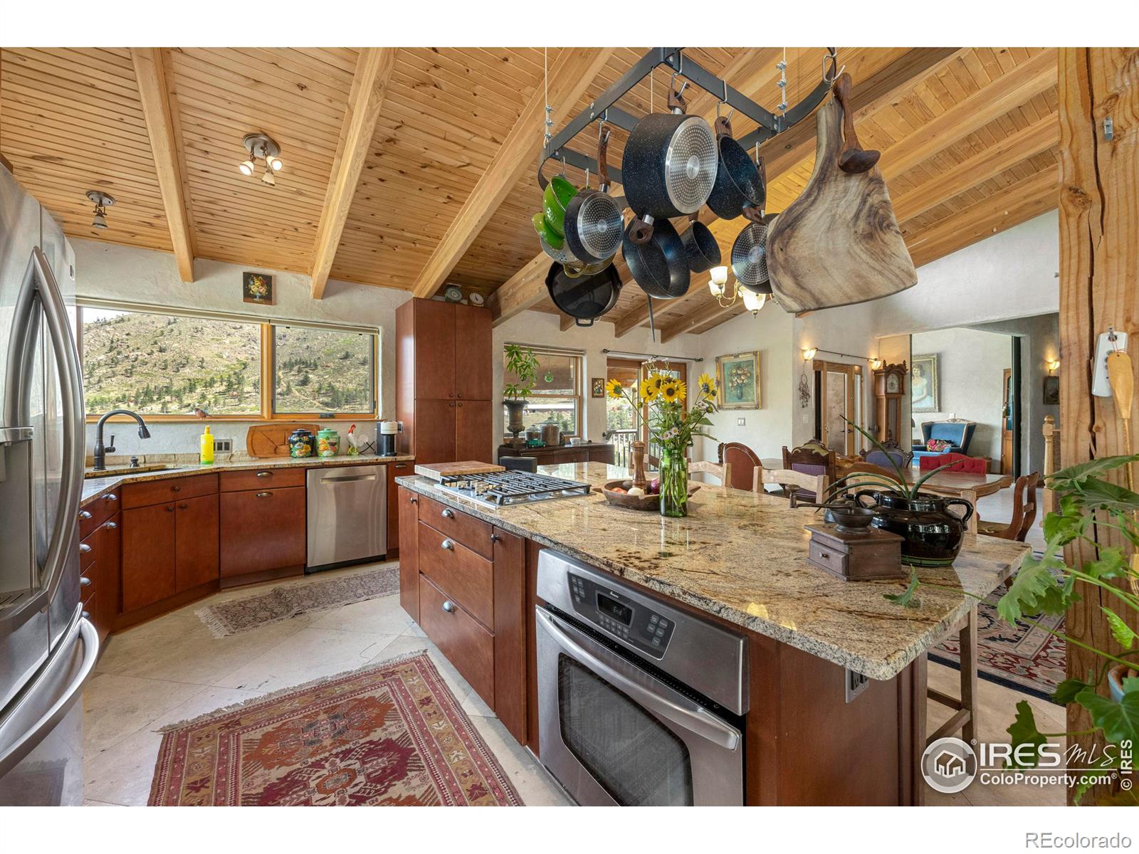 1239 Ohana Way, Bellvue, CO 80512