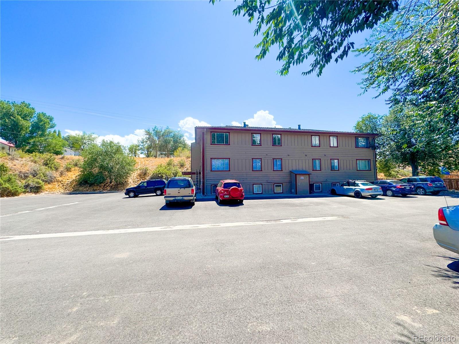 863 E Main St, Rangely, CO 81648
