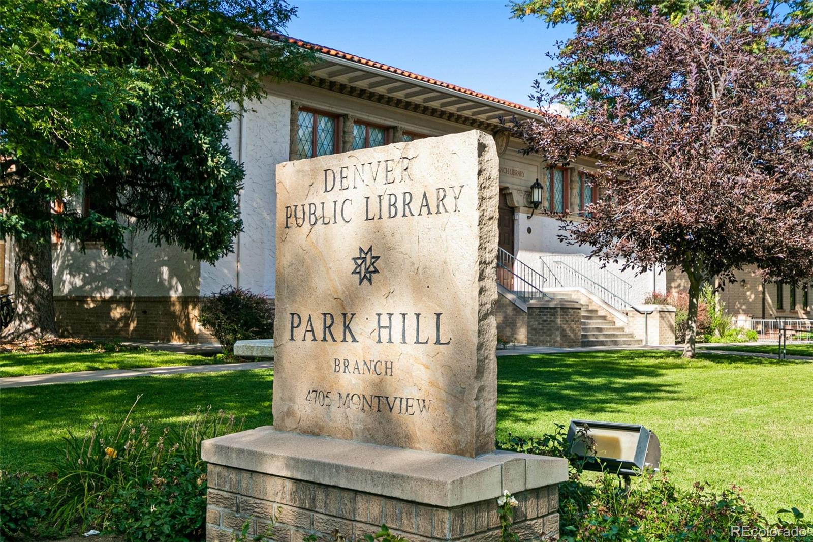 2801 N Monaco Pw, Denver, CO 80207