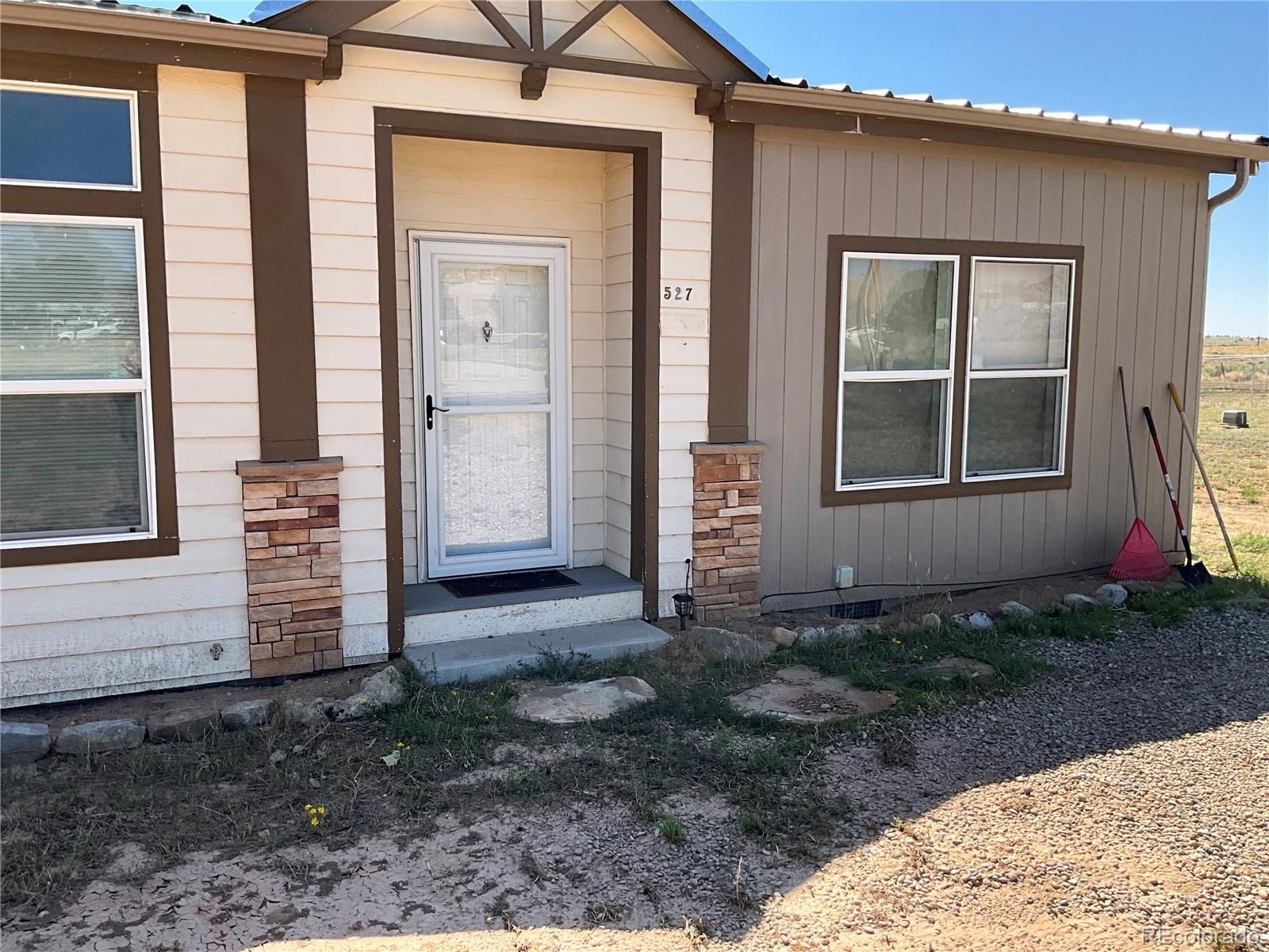 527 E 3rd St, Dinosaur, CO 81610