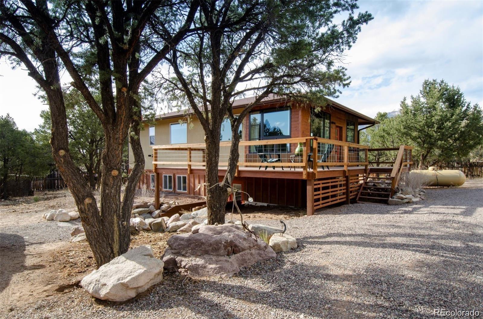 147 S Hemlock St, Crestone, CO 81131