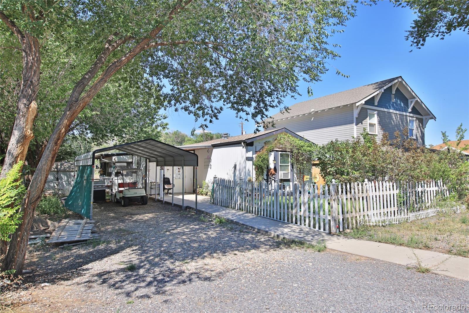 481 Denver Ave, De Beque, CO 81630