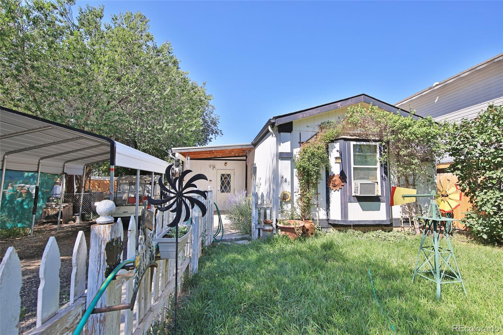 481 Denver Ave, De Beque, CO 81630