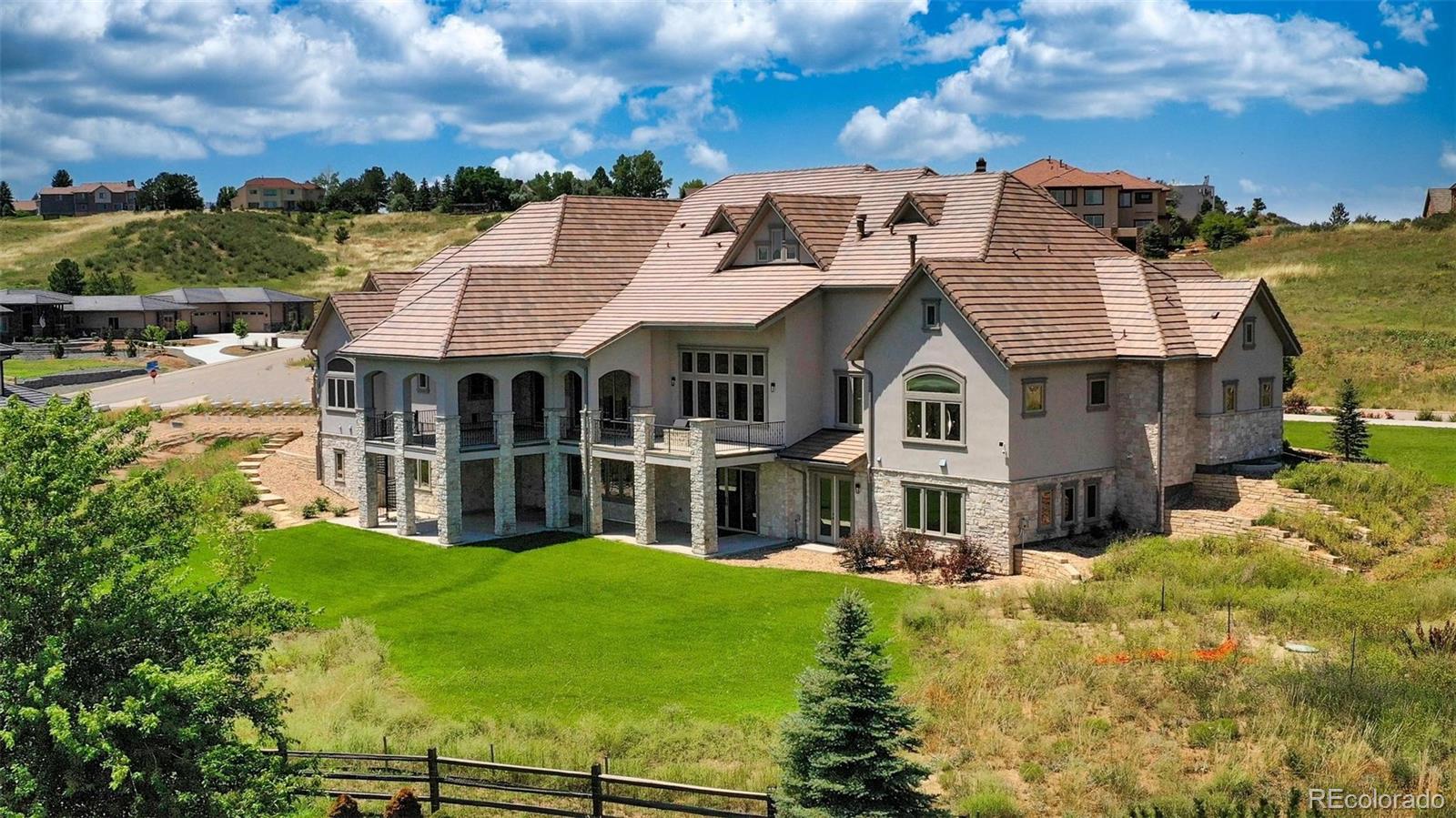 7028 S Ensenada St, Centennial, CO 80016