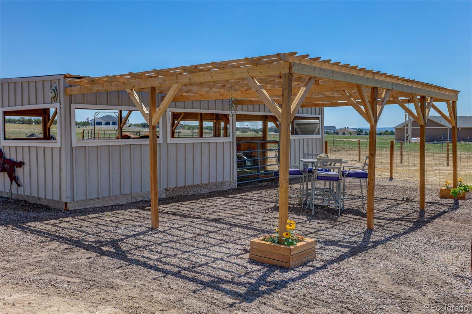 53 Top Rail Trl, Penrose, CO 81240