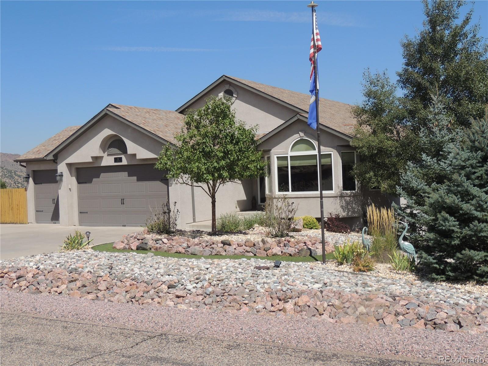 35 Fox Run Ct, Canon City, CO 81212