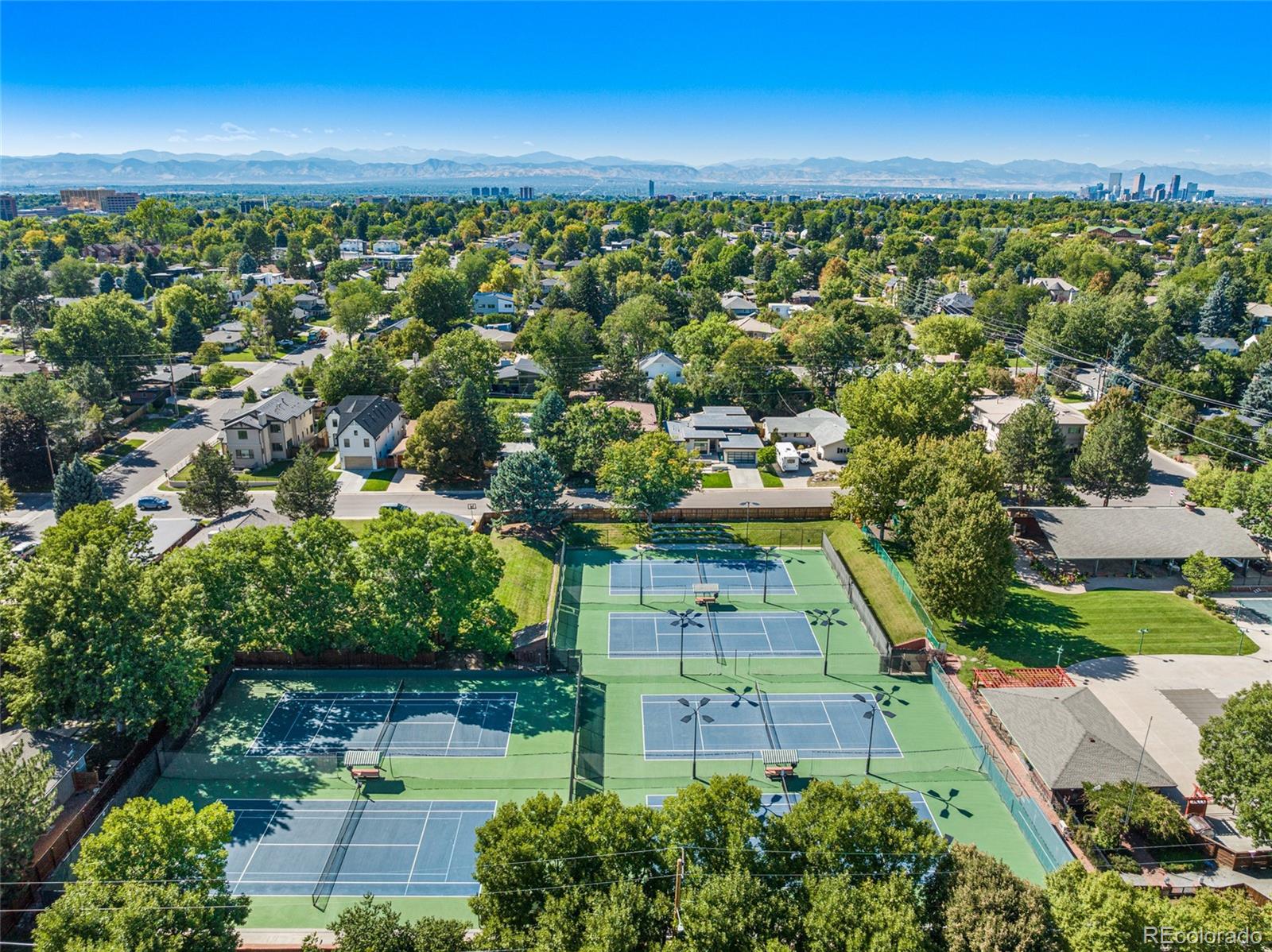 309 Ivanhoe St, Denver, CO 80220