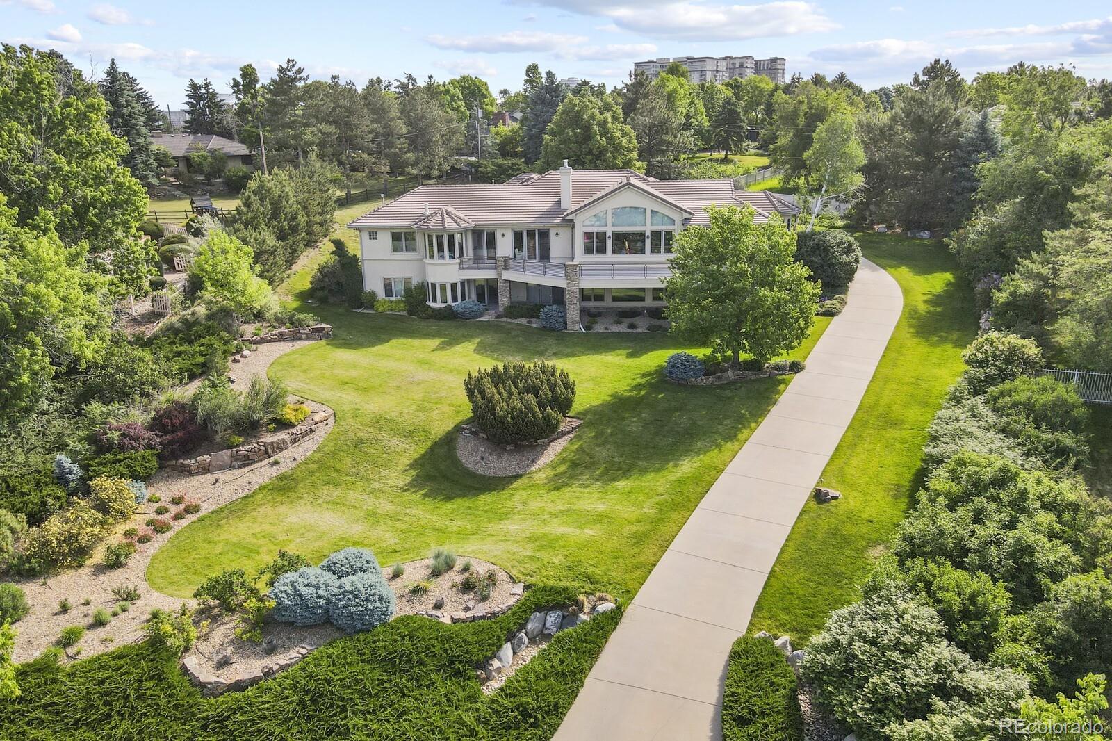 5670 S Newport St, Greenwood Village, CO 80111