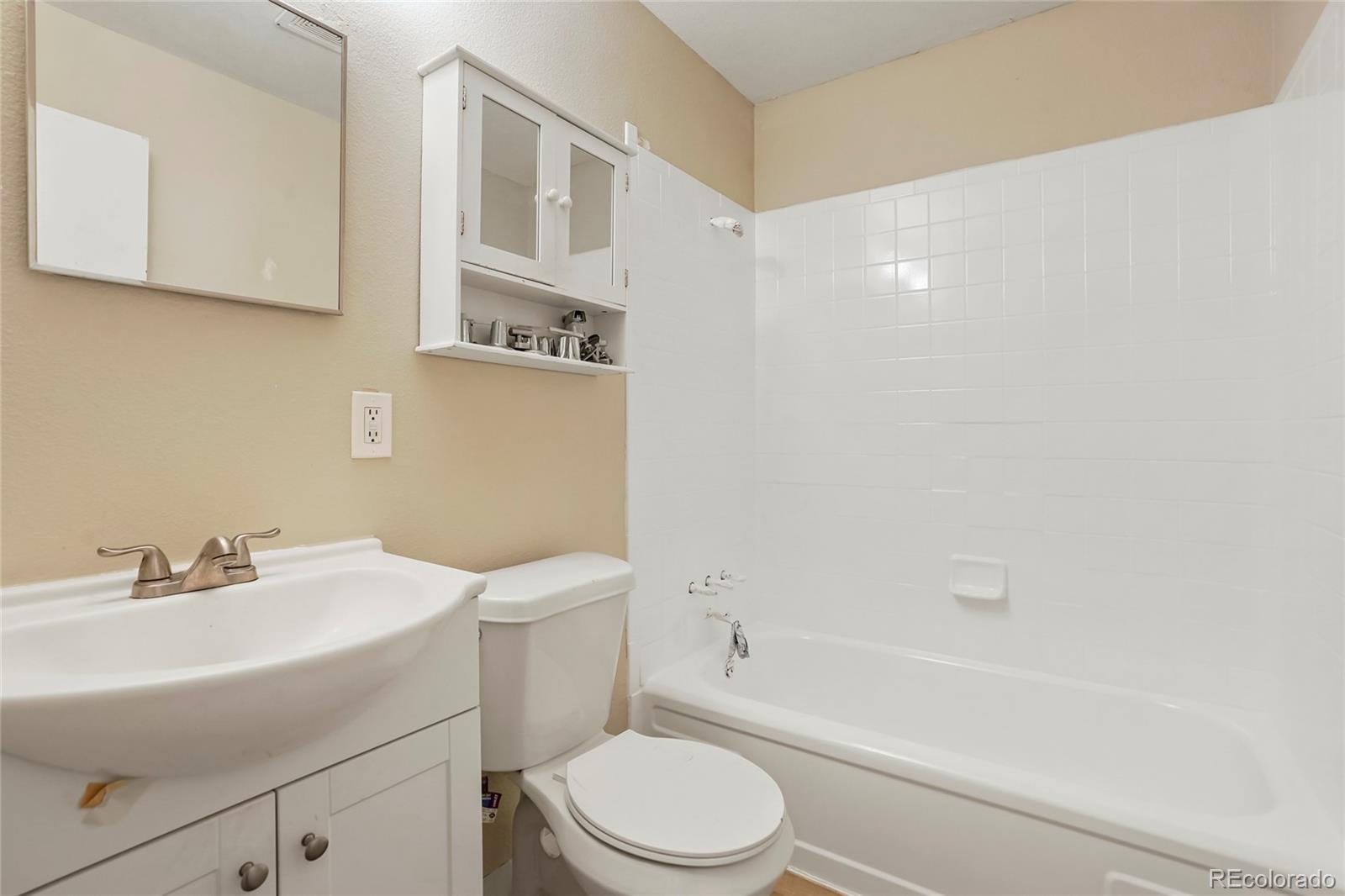 7070 Utica St, Westminster, CO 80030