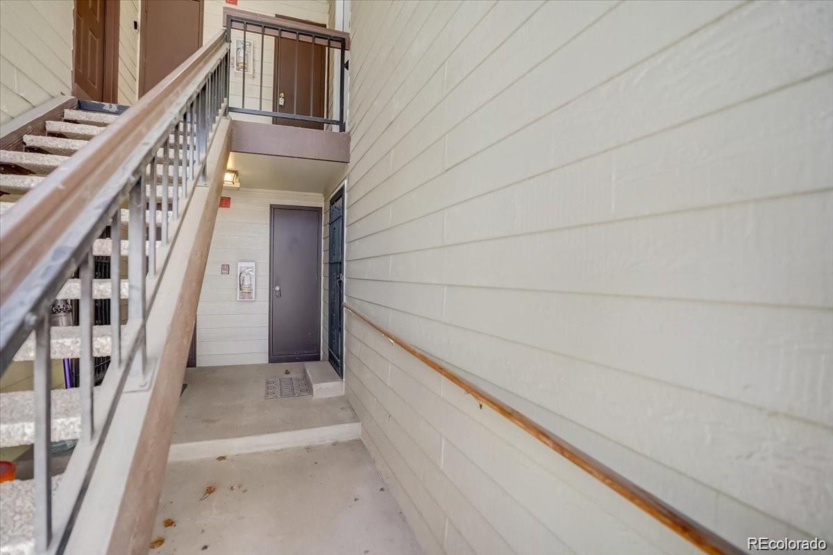 7870 W 87th Dr #J, Arvada, CO 80005