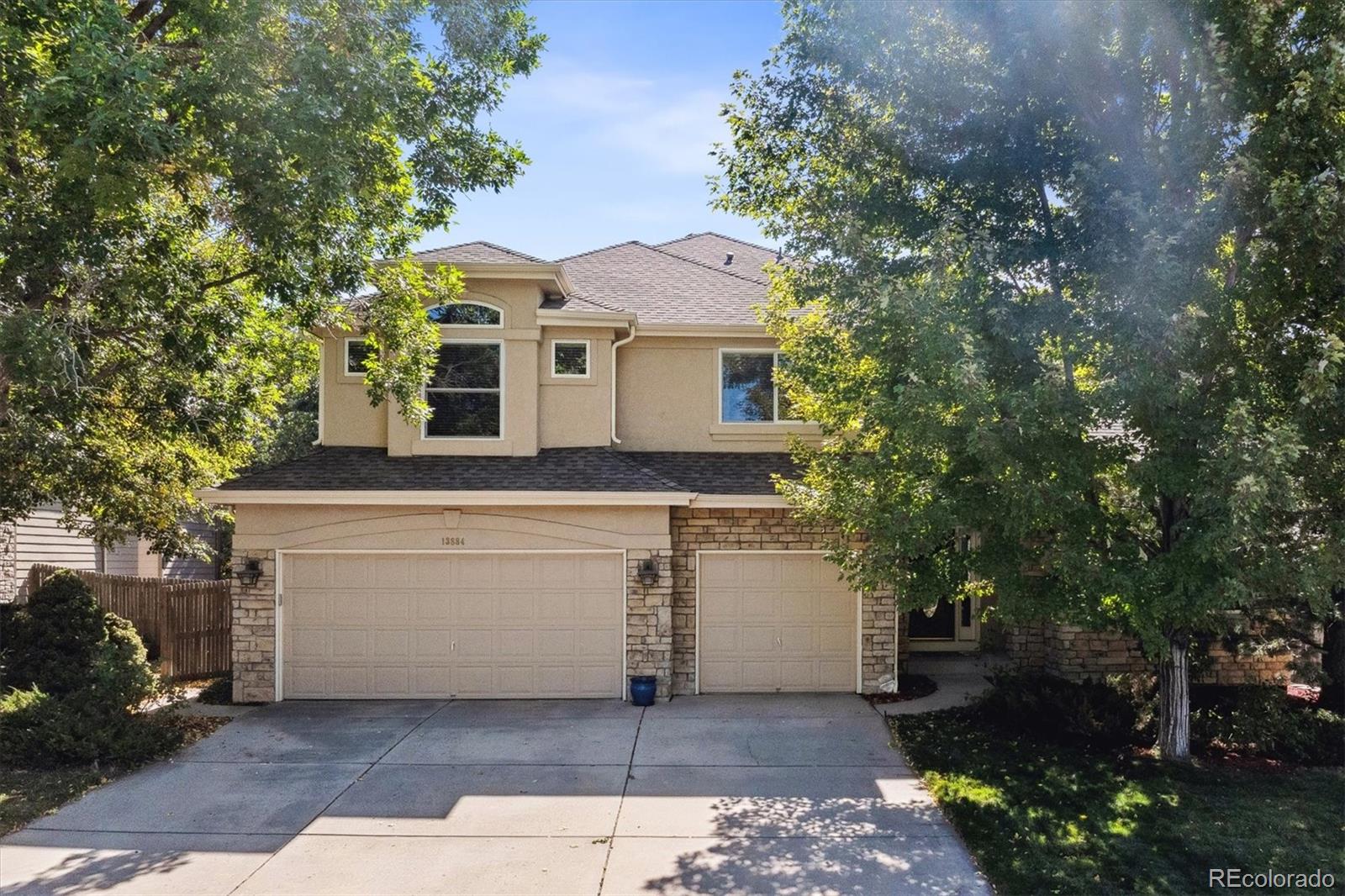 13884 E Bellewood Dr, Aurora, CO 80015